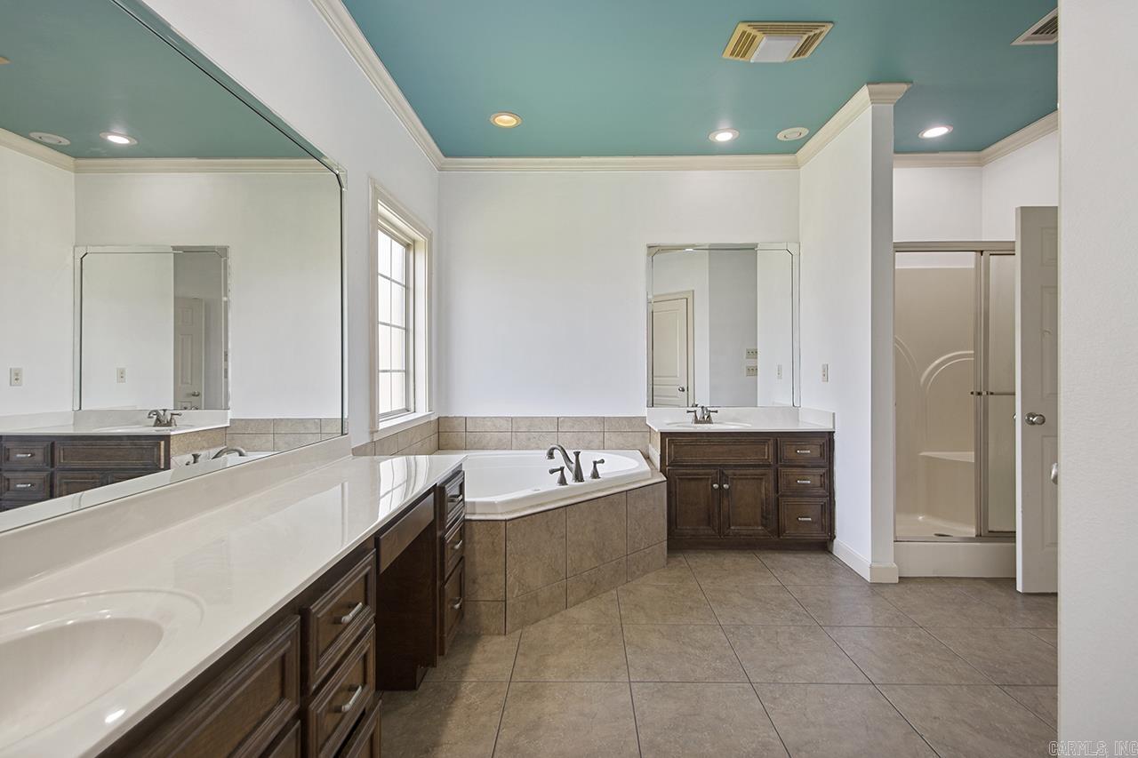 1250 Edge Valley  Conway, AR