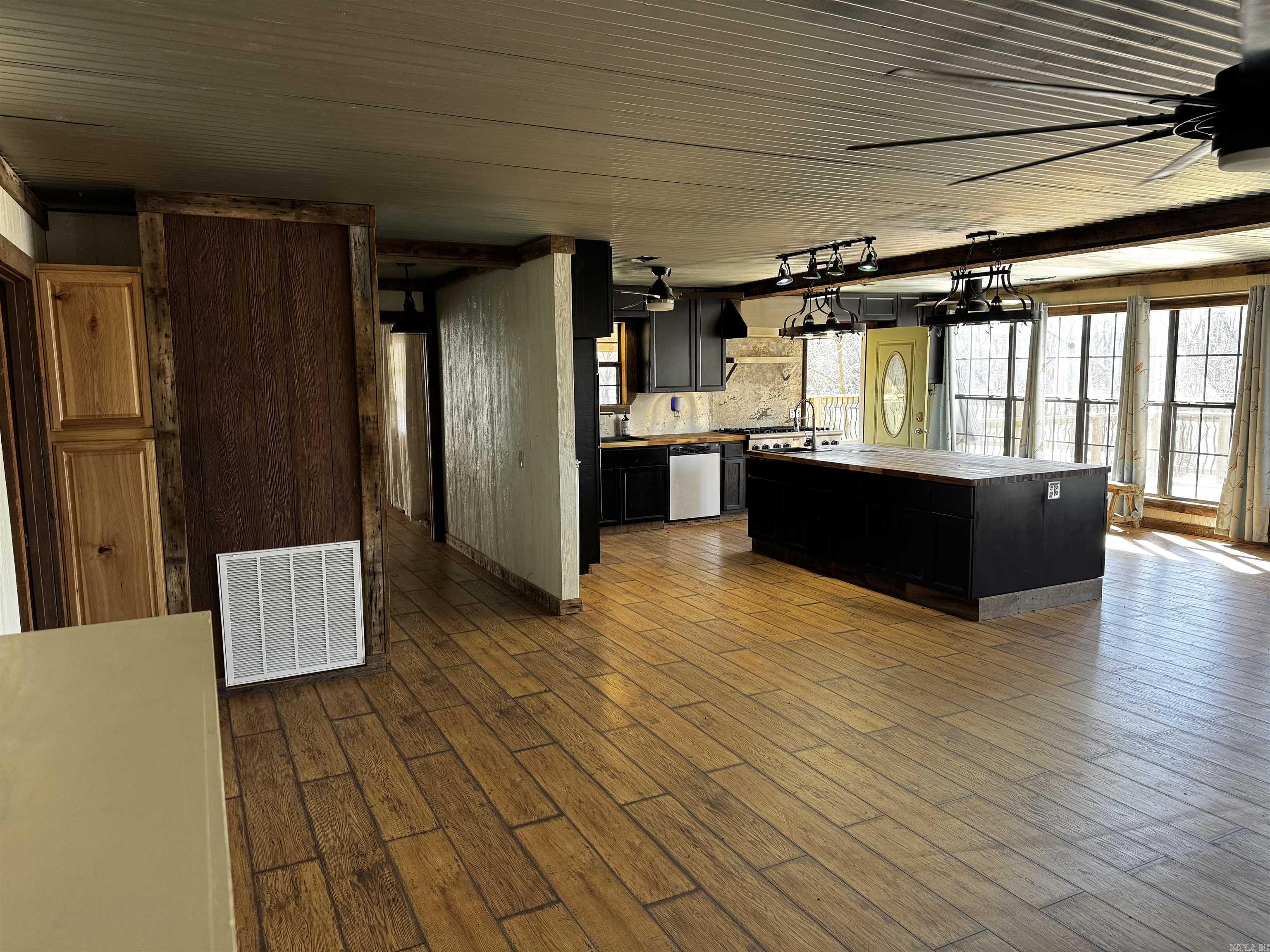 469 Taylor Bay  Augusta, AR