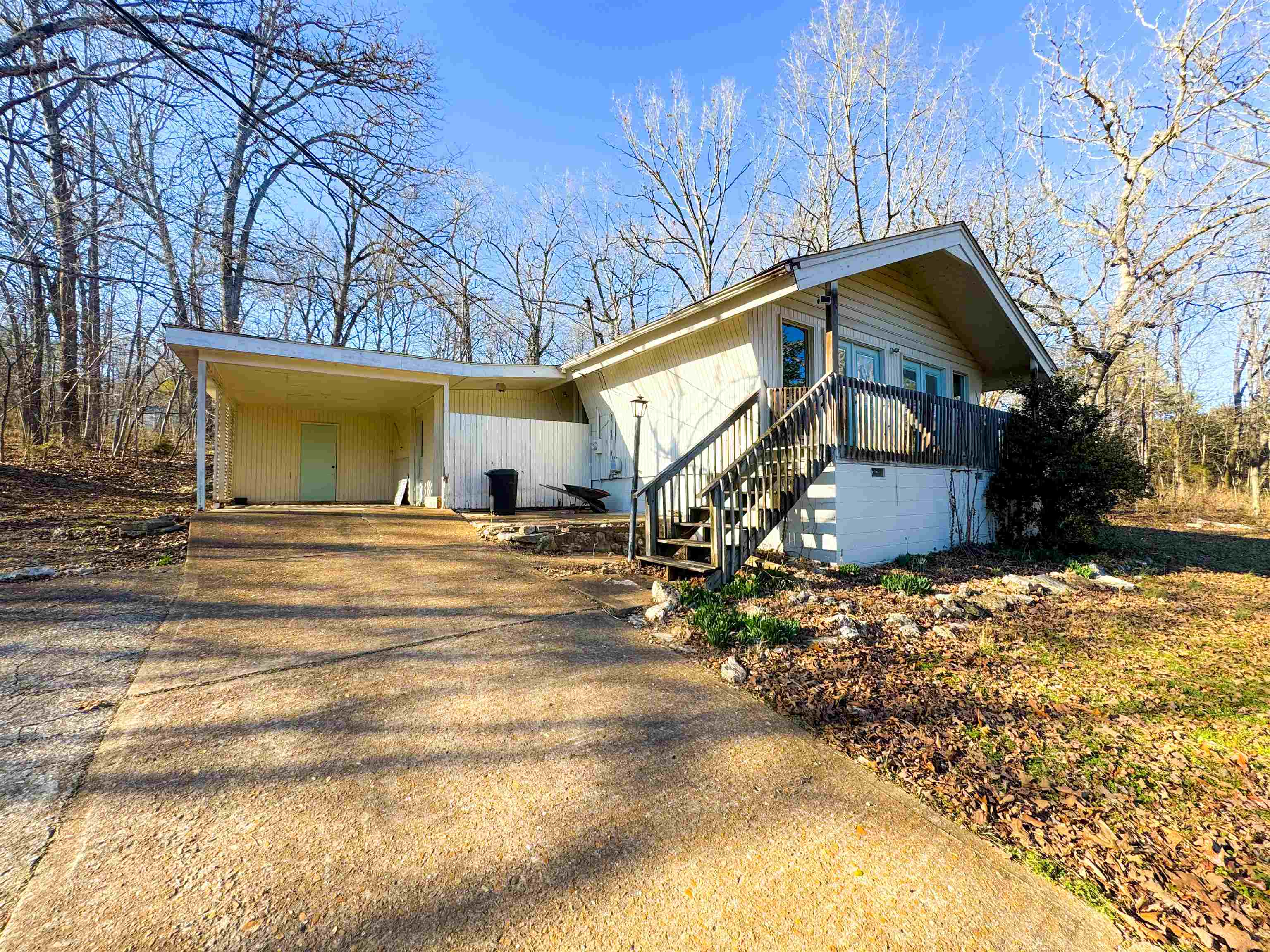14 Cherokee  Cherokee Village, AR