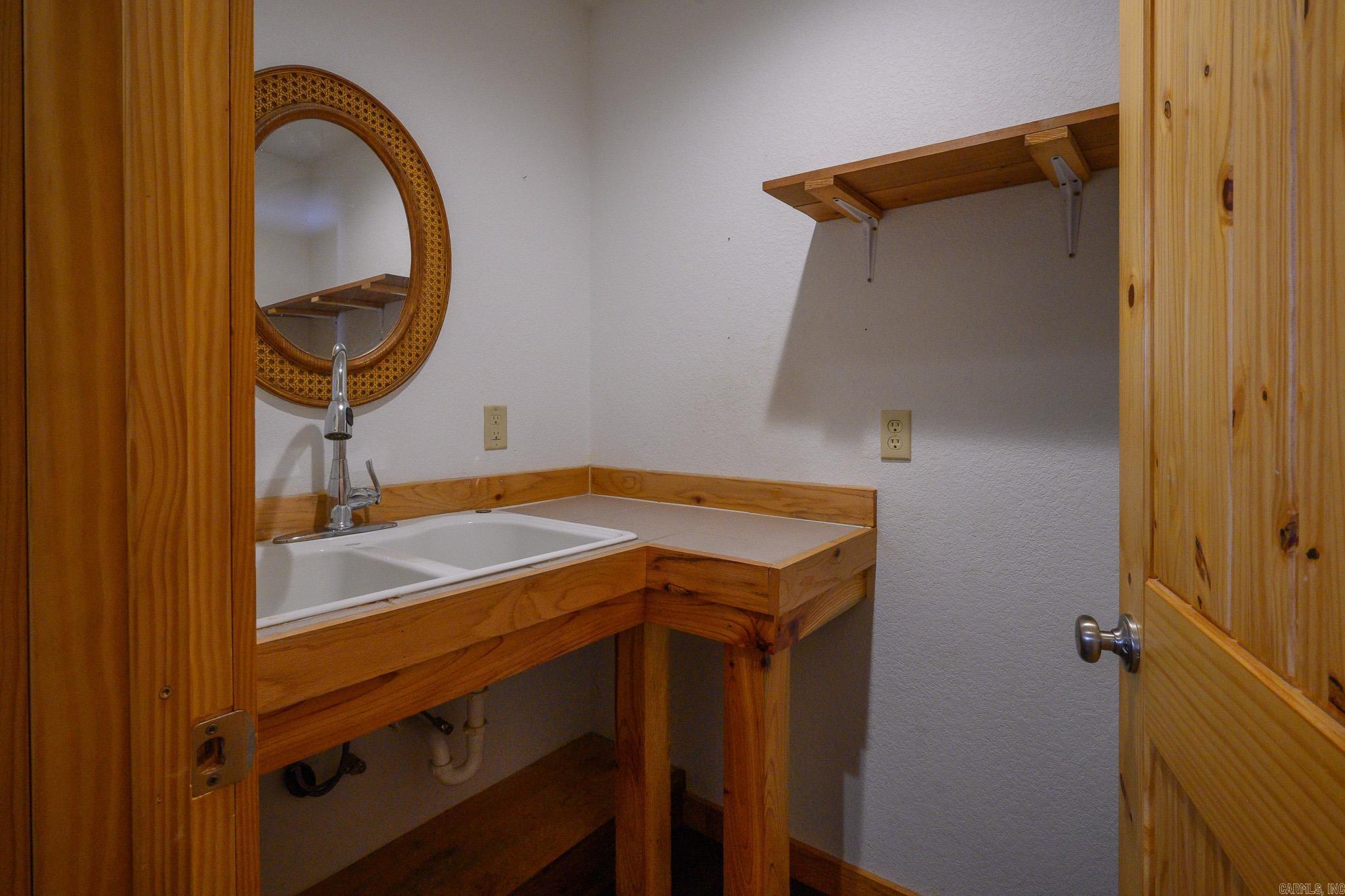 1034 Polk Road 47  Mena, AR