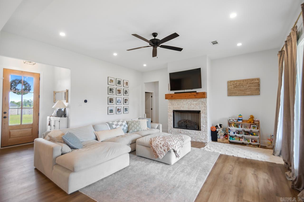 1001 Cambri  Hensley, AR