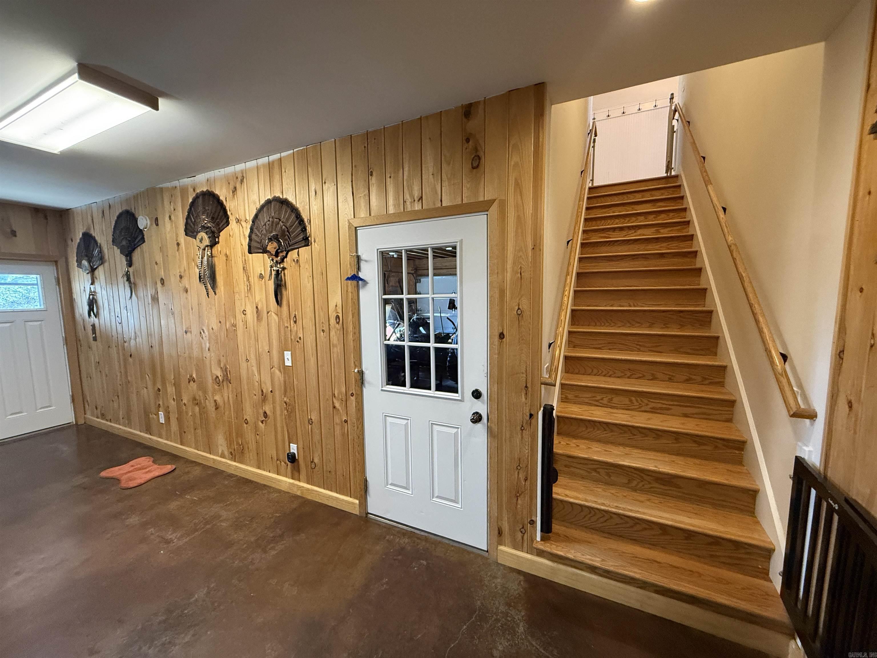 95 Red Oak St.  Pleasant Plains, AR