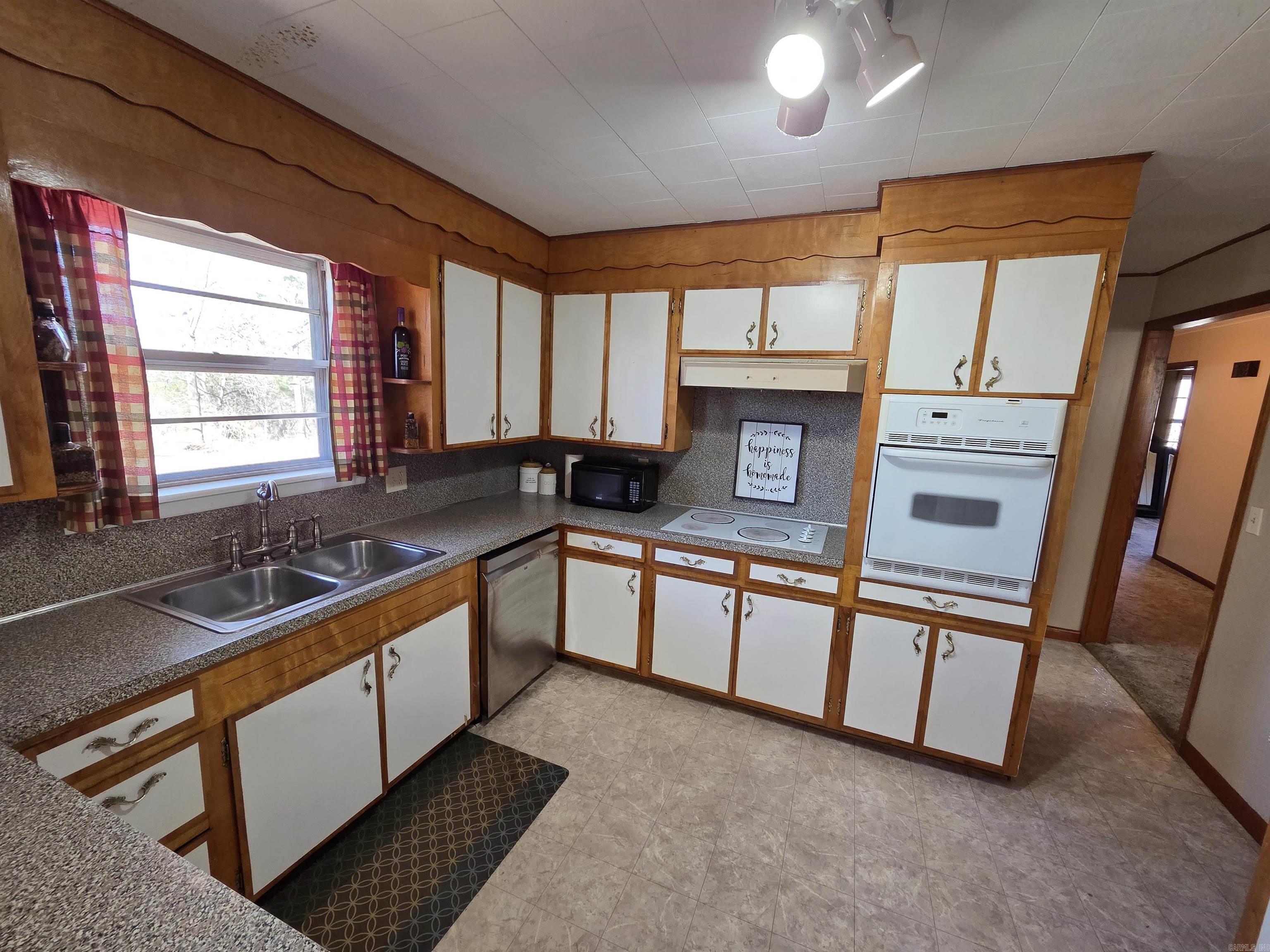 14921 AR-123  Mount Judea, AR