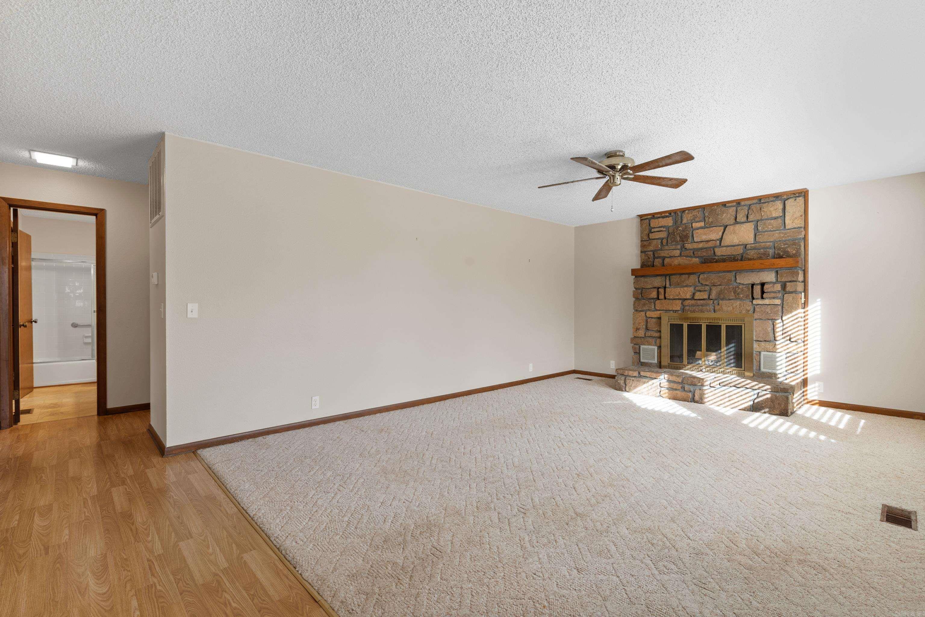 2 Escocia  Hot Springs Village, AR