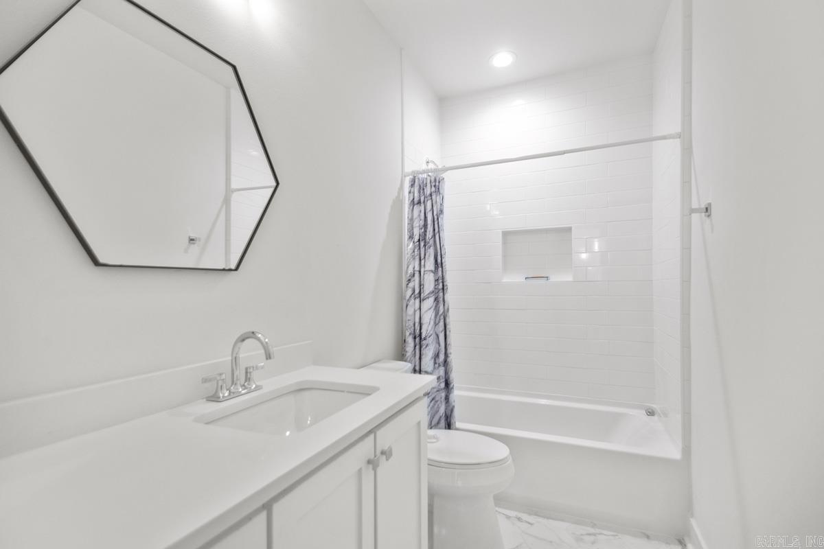 6560 Westminster  Benton, AR