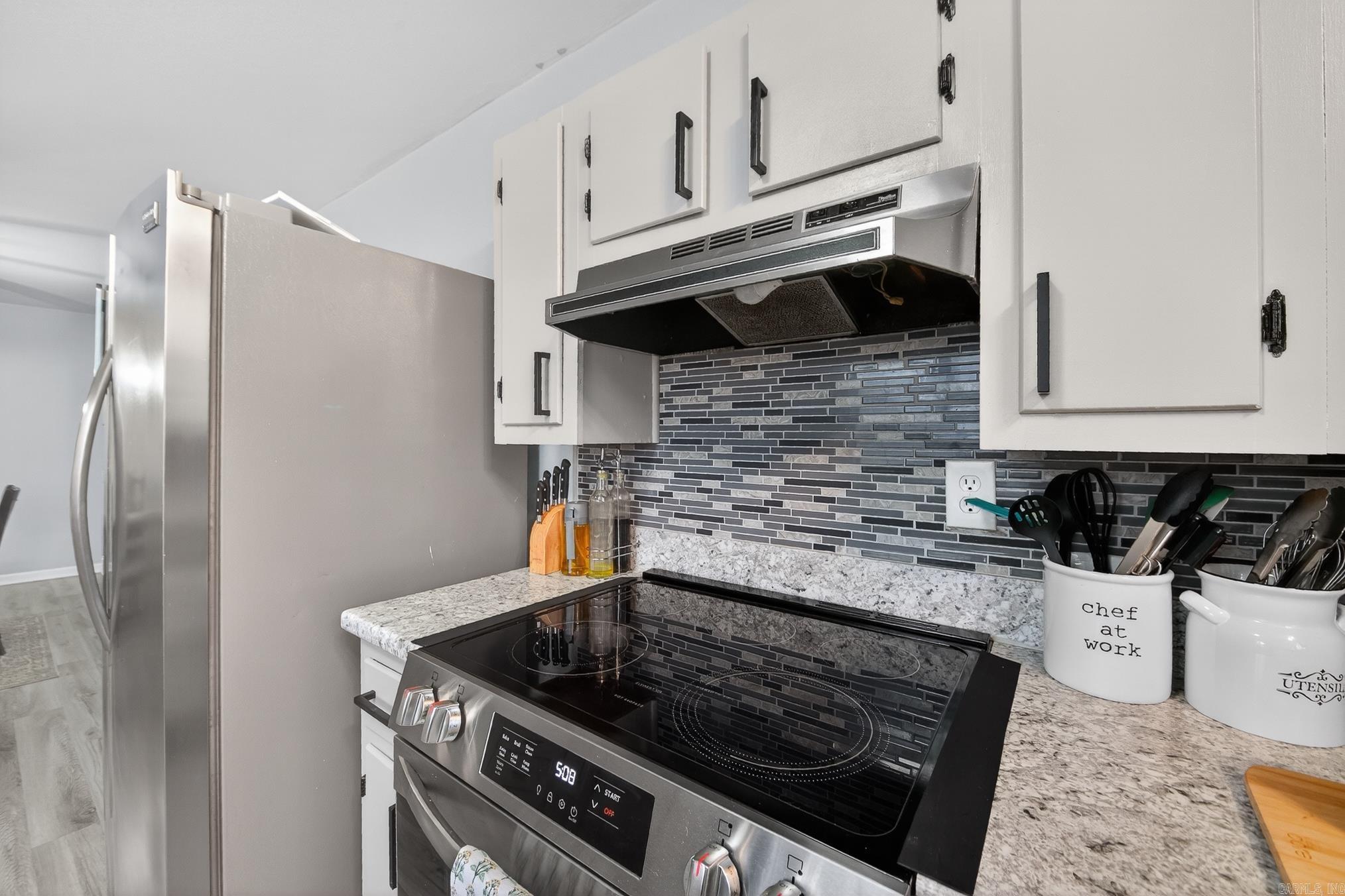 9 Snowden Circle Greenbrier, AR 72058