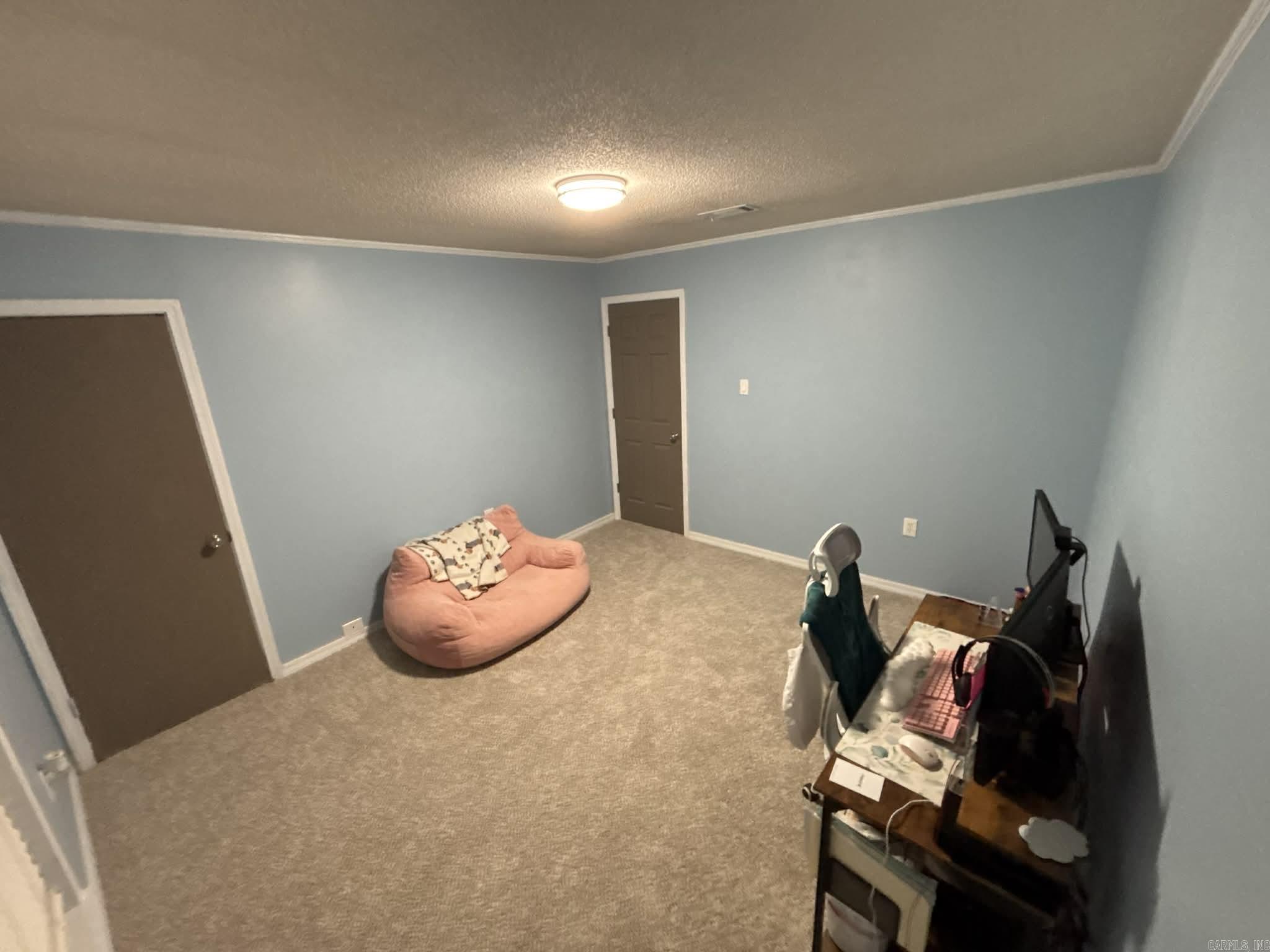 9 Snowden  Greenbrier, AR