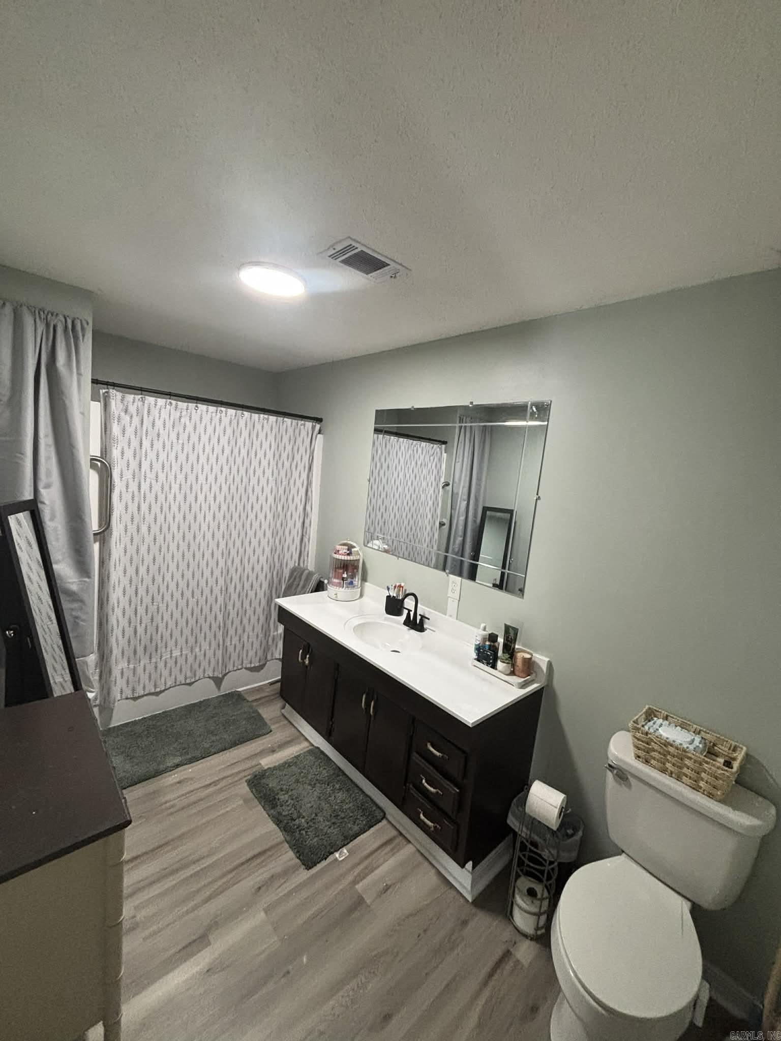 9 Snowden  Greenbrier, AR