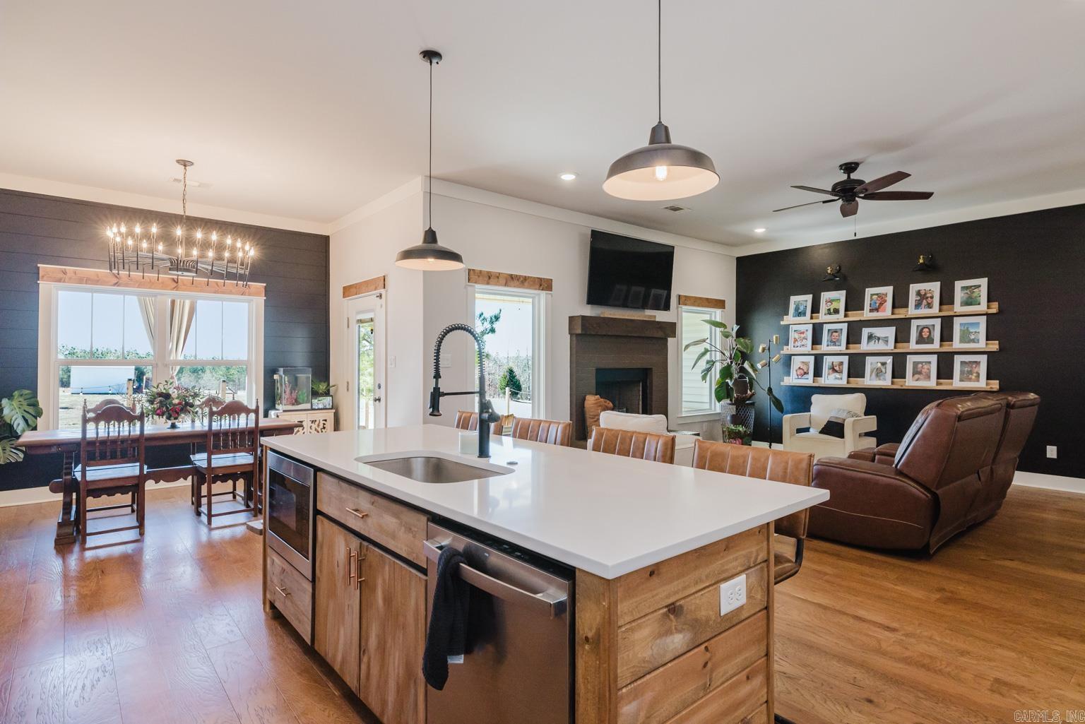 10519 Highway 298  Benton, AR