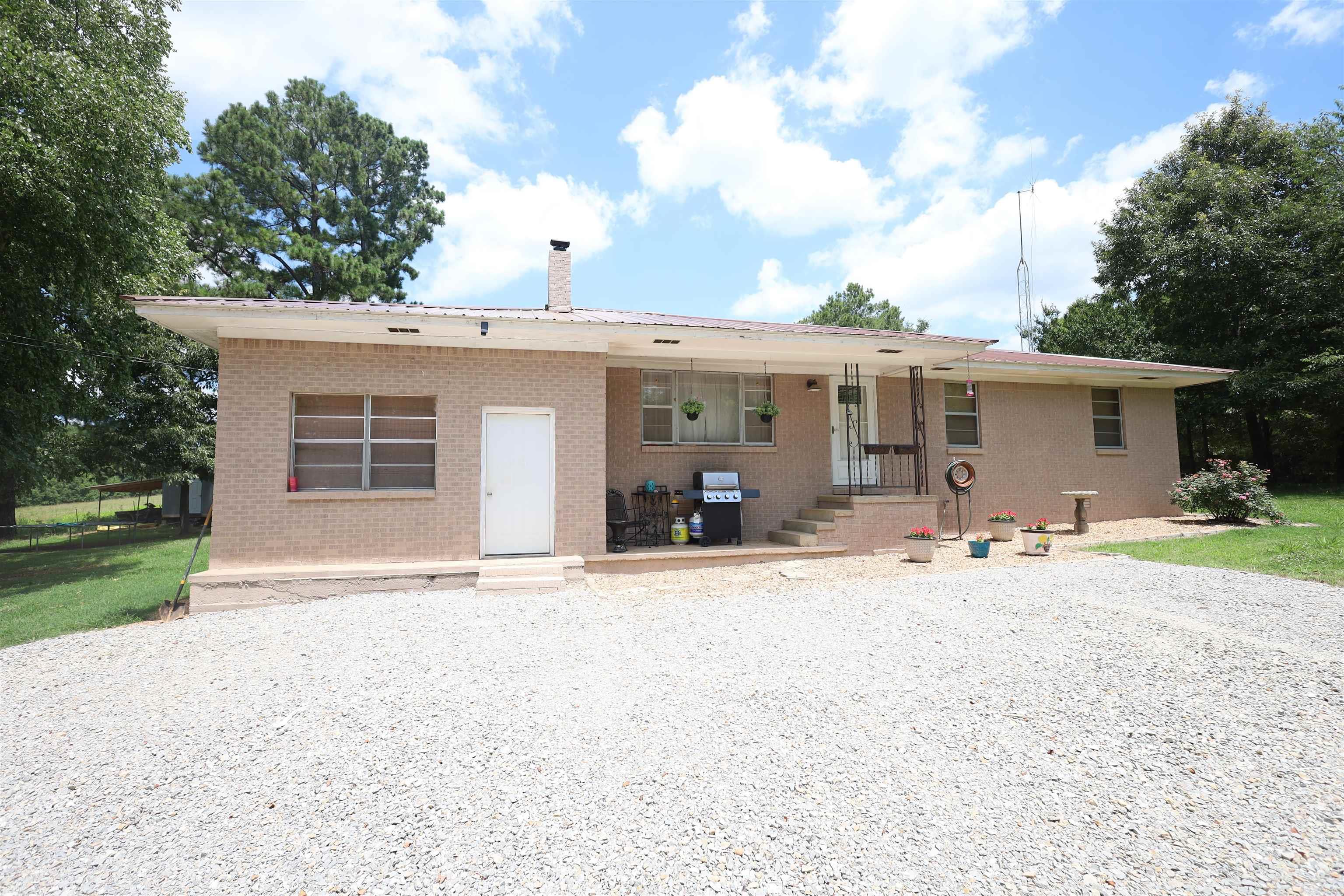 303 County Road 401