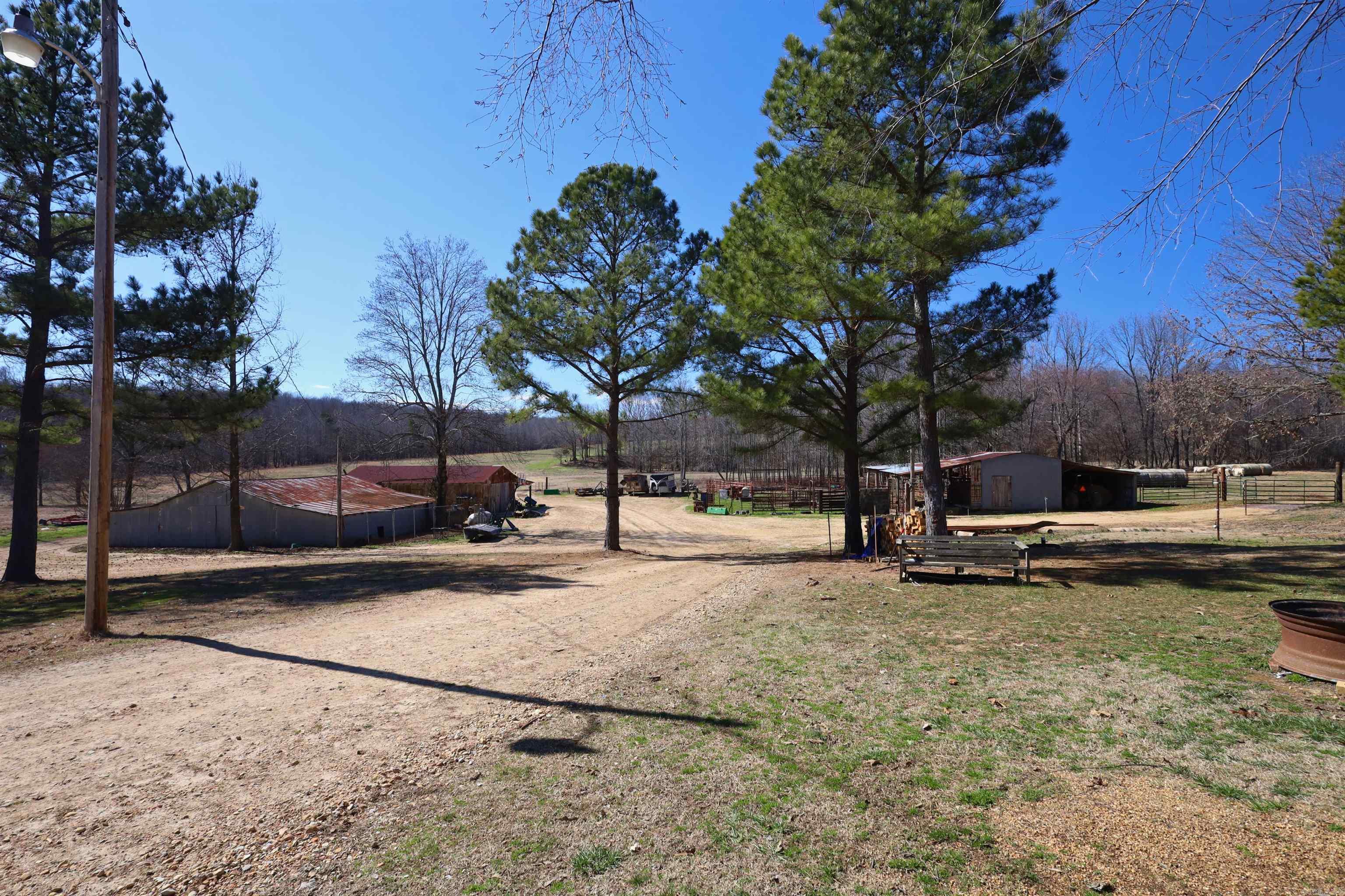 303 County Road 401  Rector, AR
