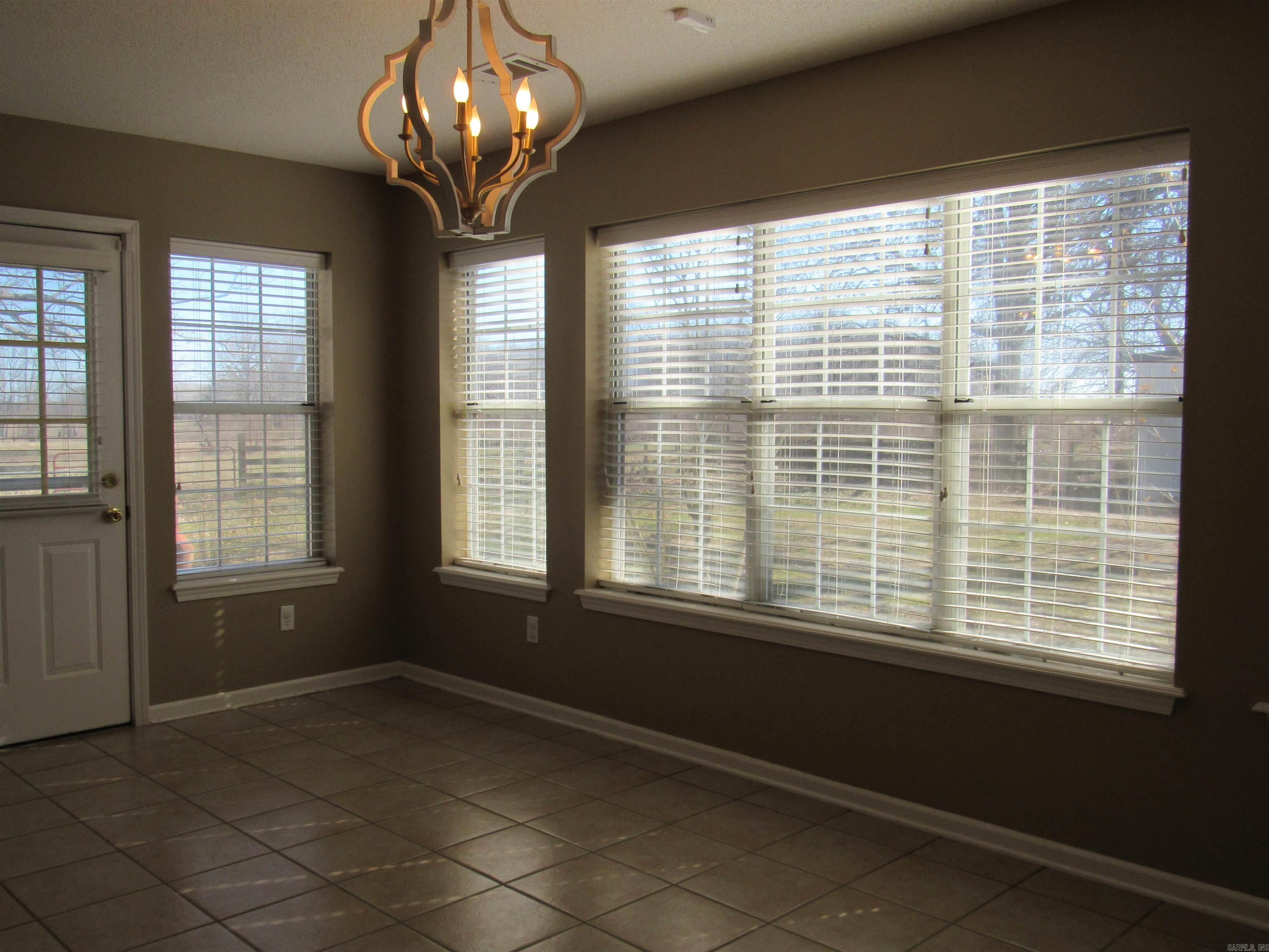 3875 Highway 236  Carlisle, AR