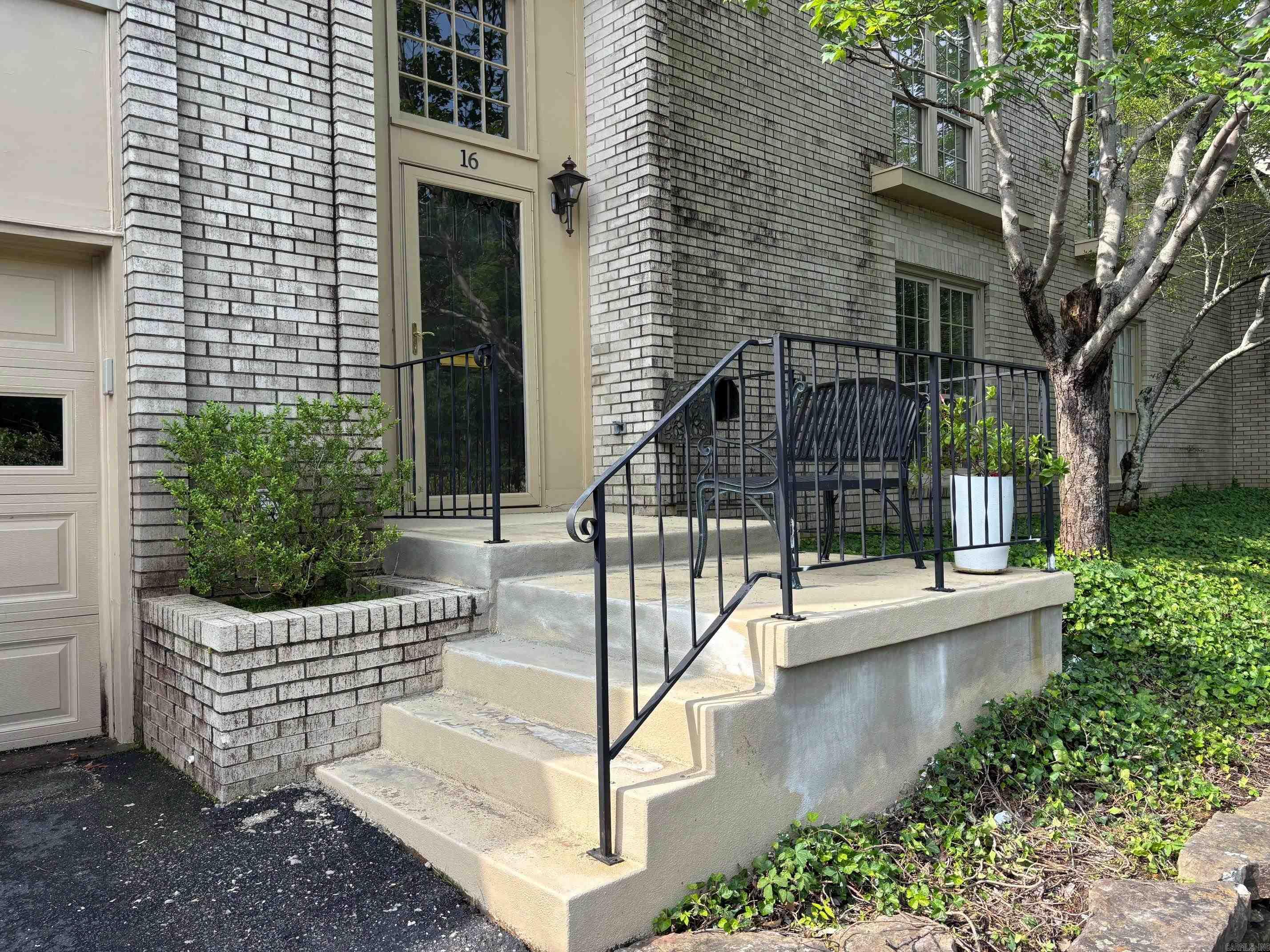 3901 Cedar Hill Road, #16  Little Rock, AR