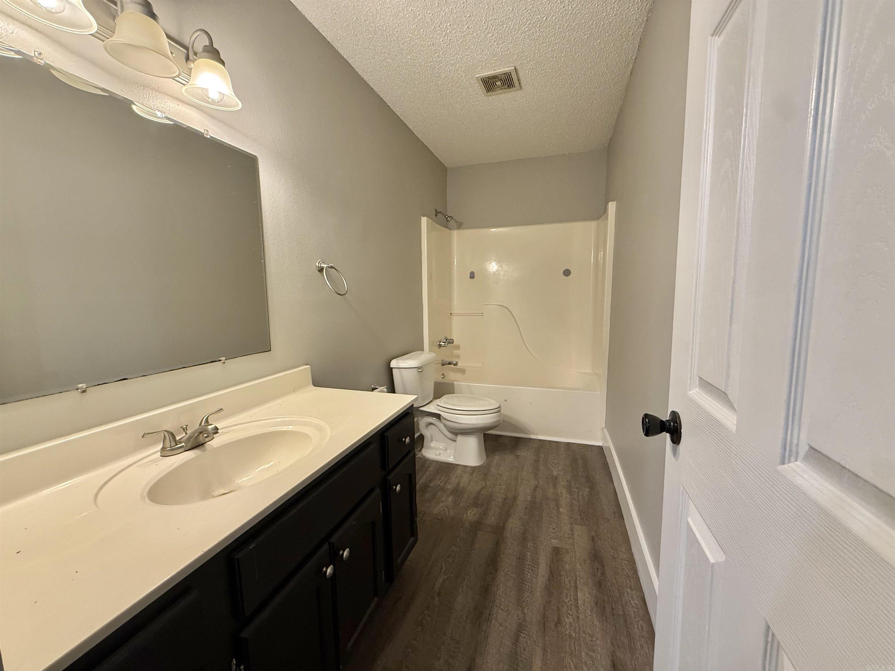 1815 Watts  Benton, AR