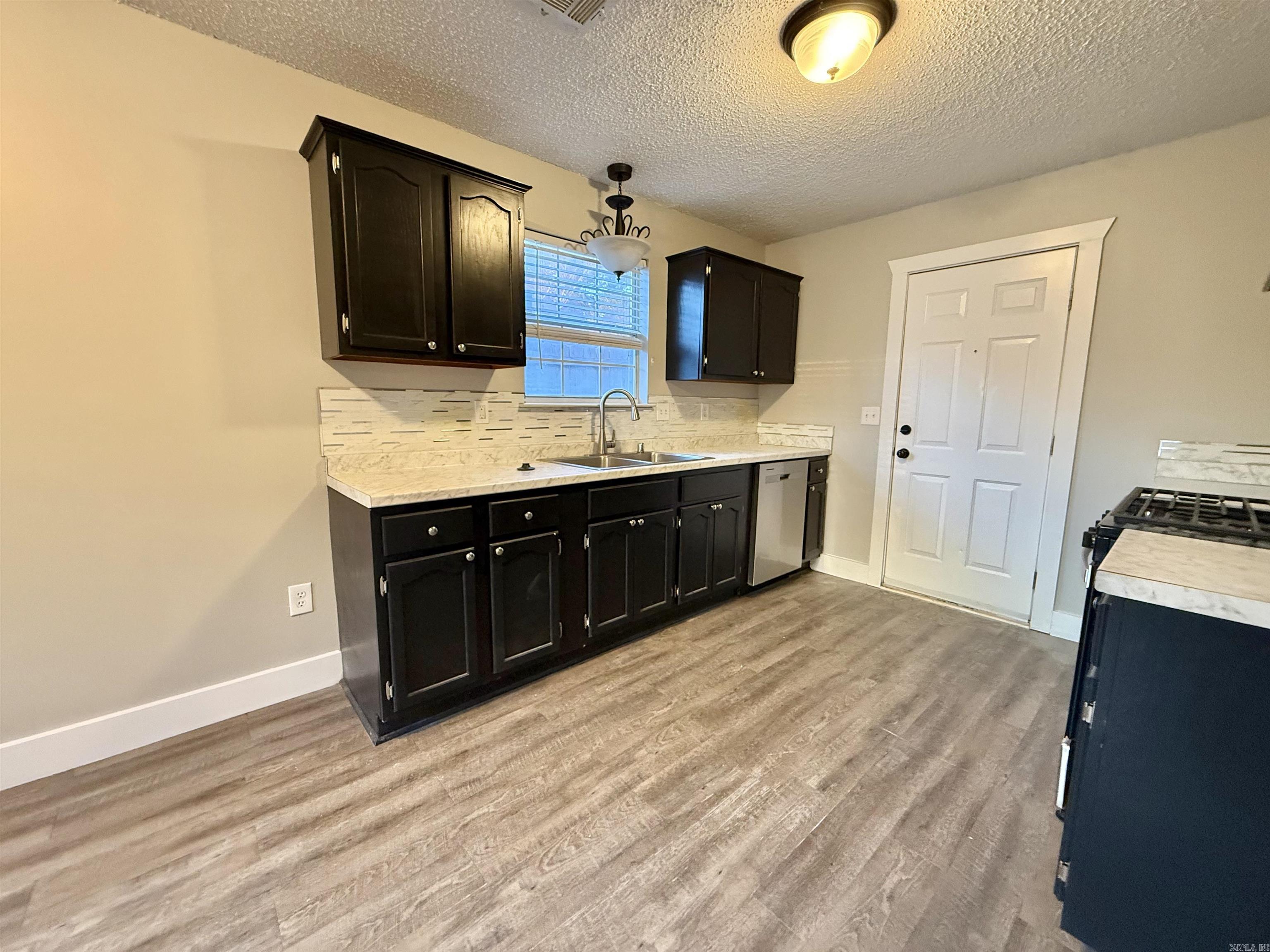 1815 Watts  Benton, AR