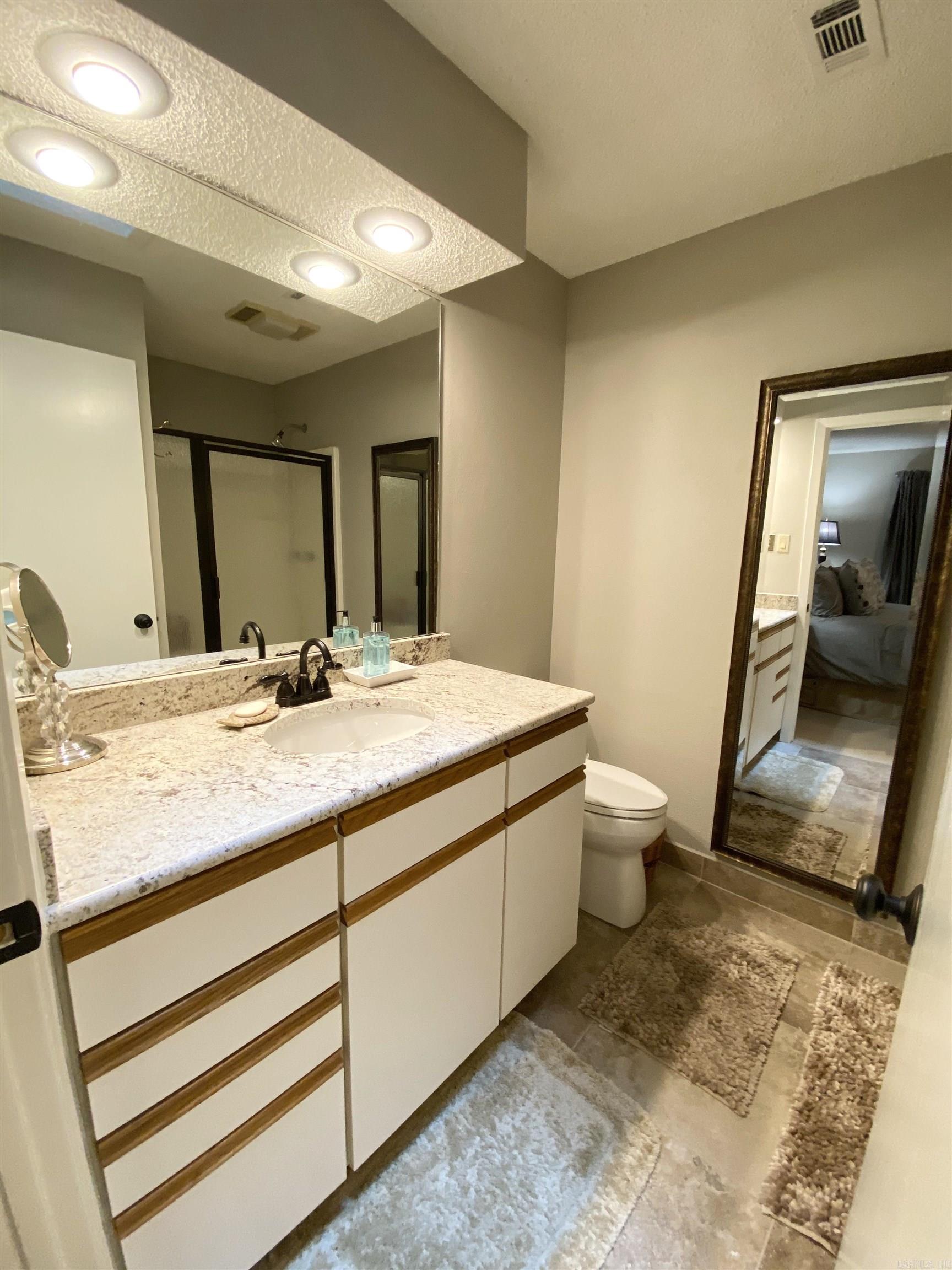 21 Pine Cove  Mount Ida, AR