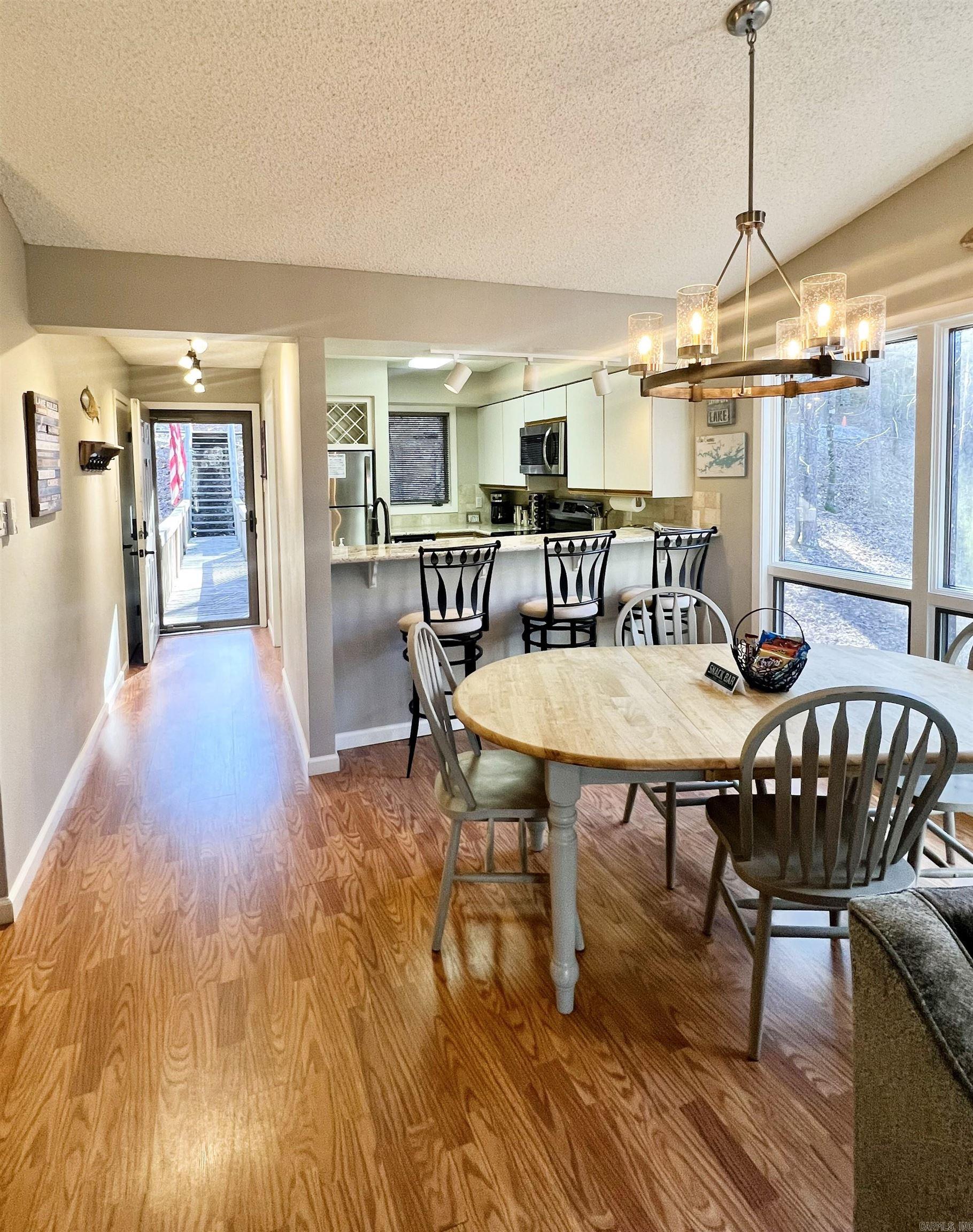 21 Pine Cove  Mount Ida, AR