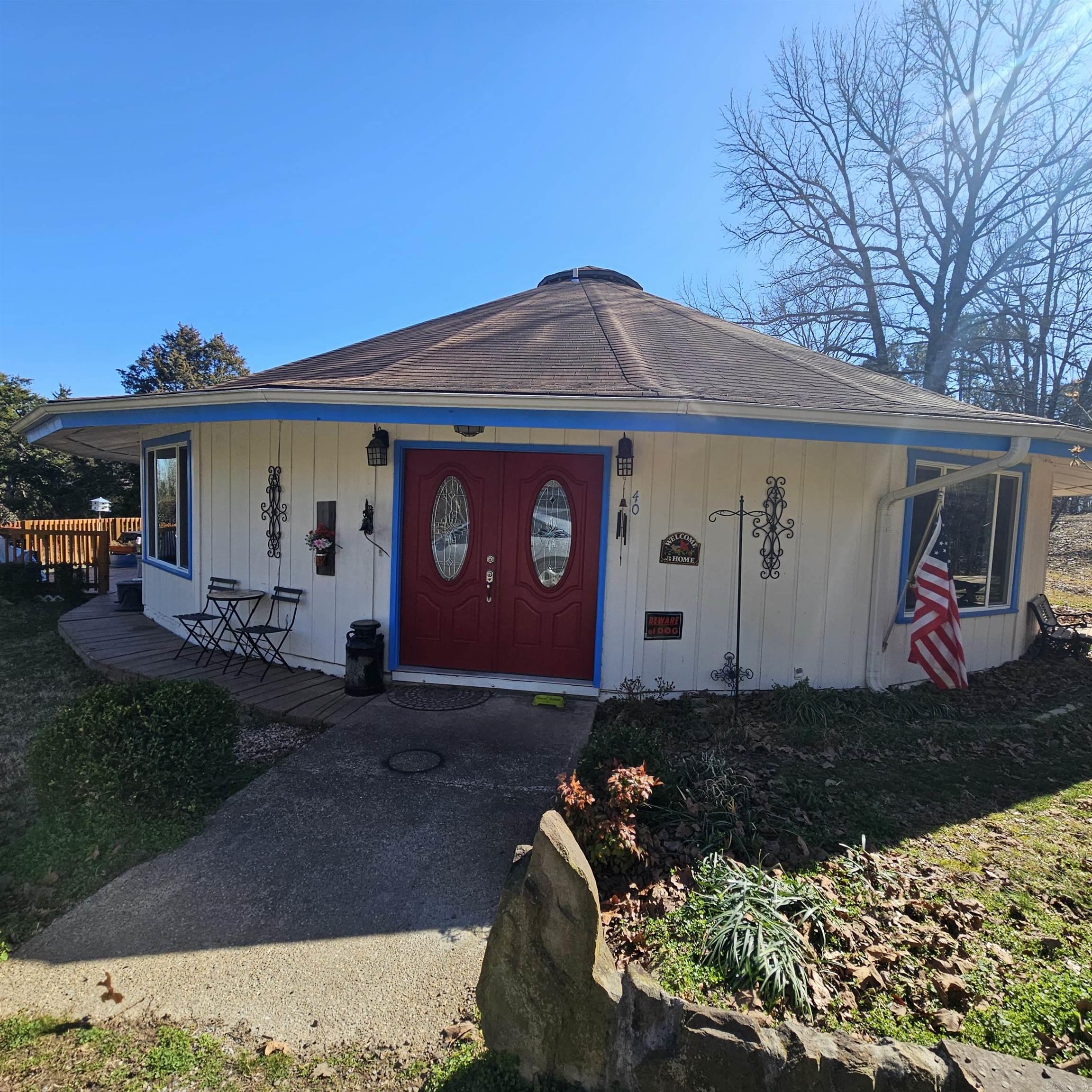 40 E Pless  Russellville, AR