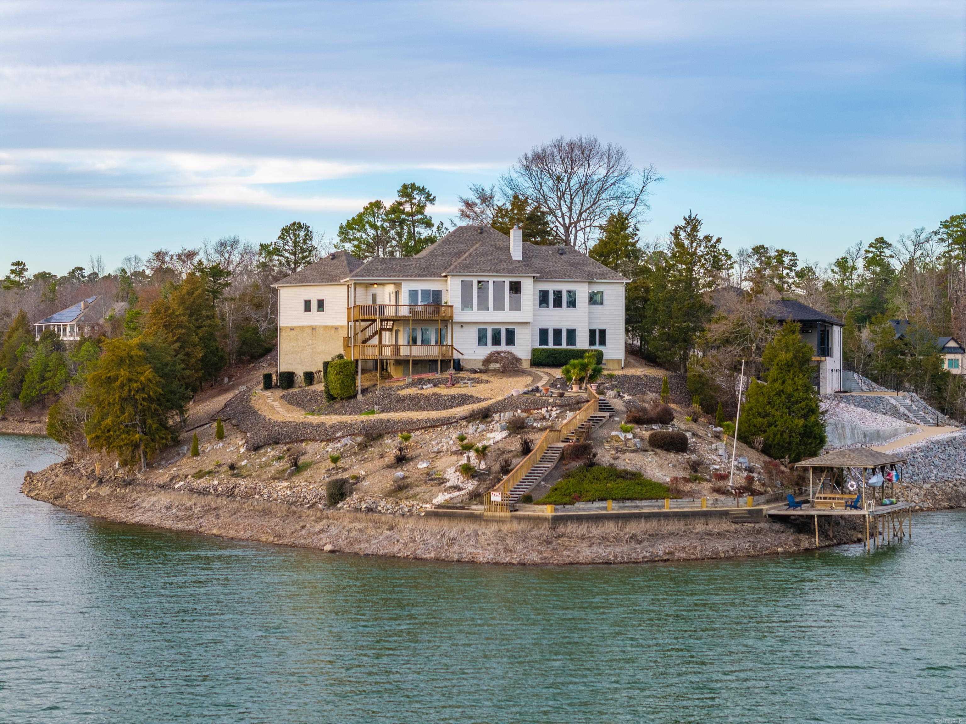 11 Oliete Ln  Hot Springs Village, AR