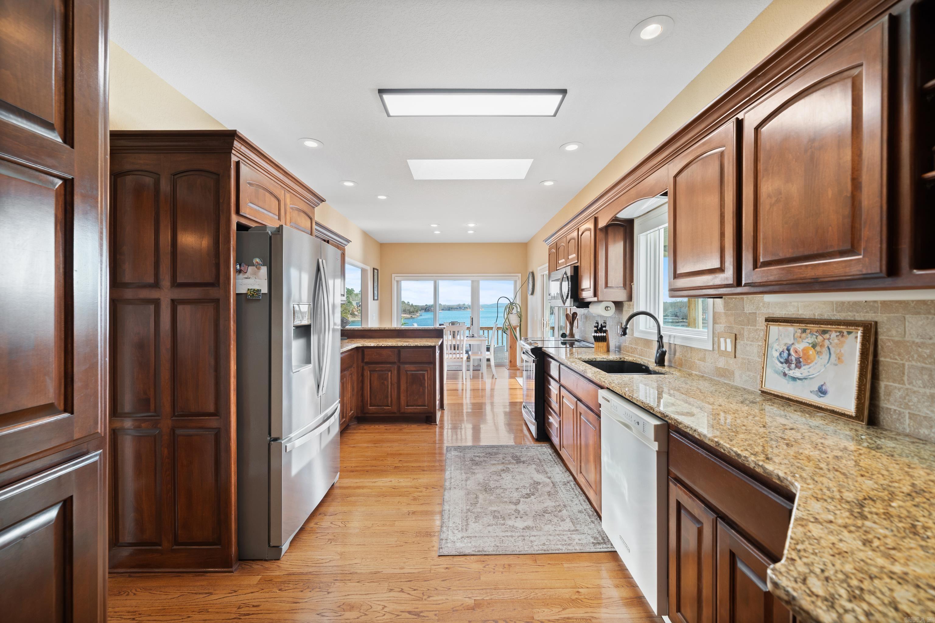 11 Oliete Ln  Hot Springs Village, AR