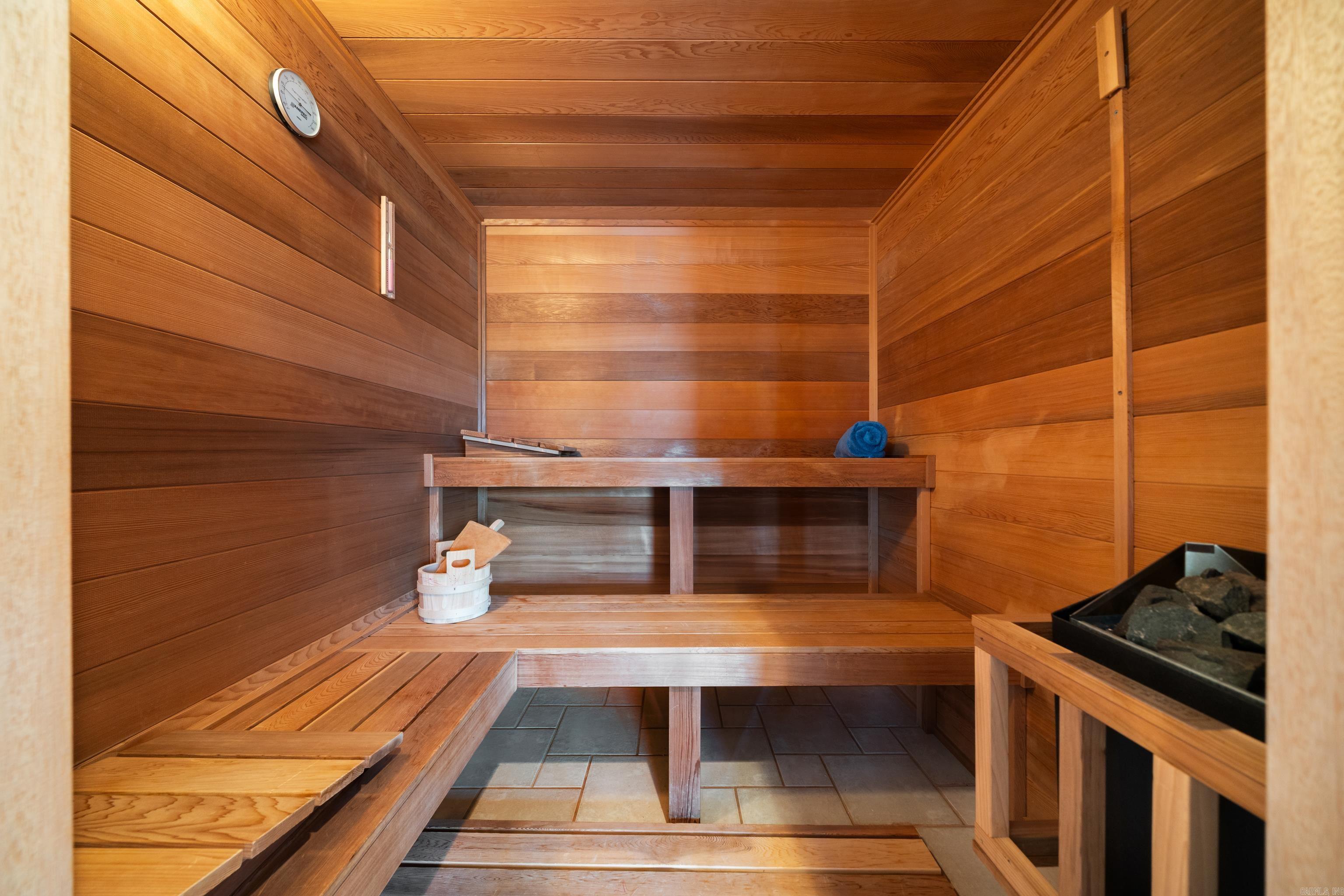 11 Oliete Ln  Hot Springs Village, AR