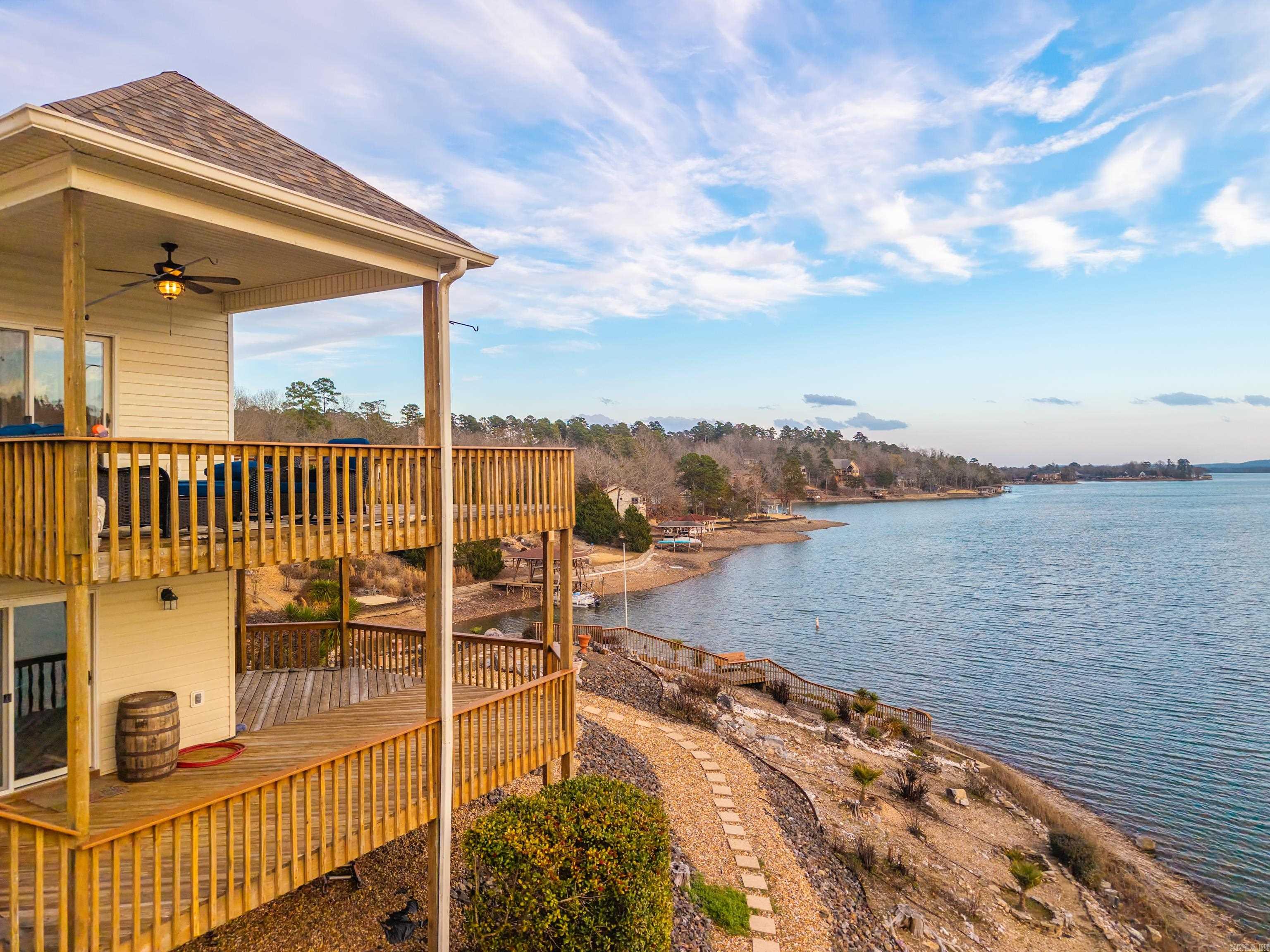 11 Oliete Ln  Hot Springs Village, AR