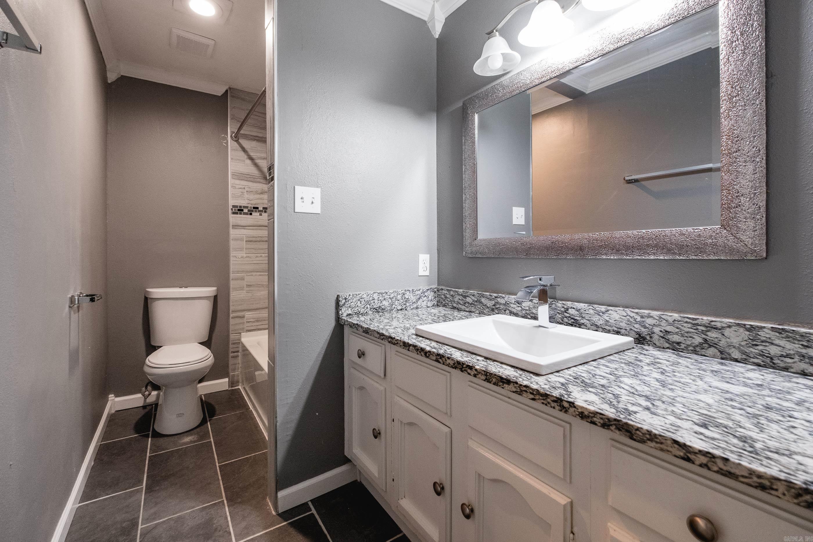 29 Oak Tree  North Little Rock, AR