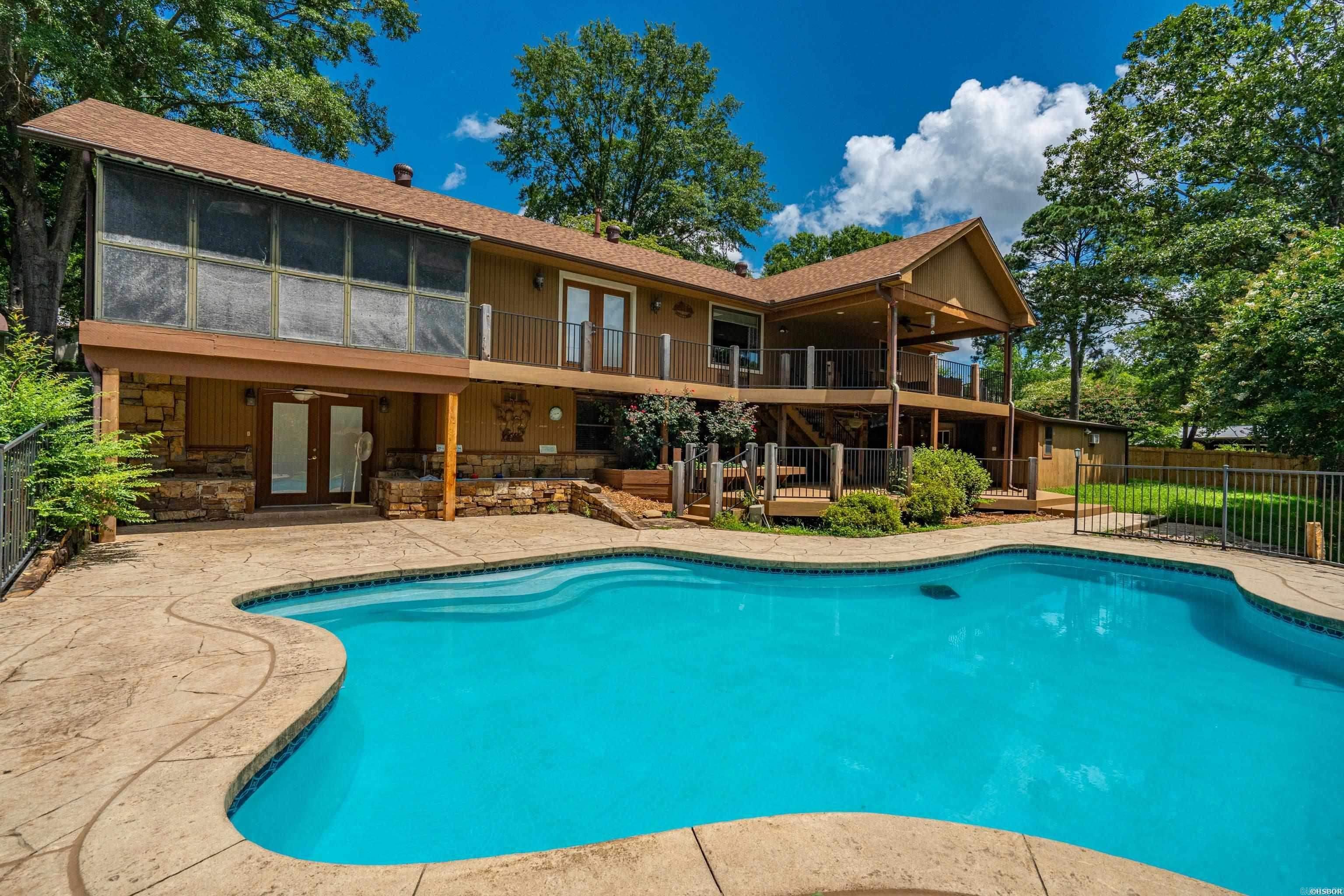 109 Newman  Hot Springs, AR