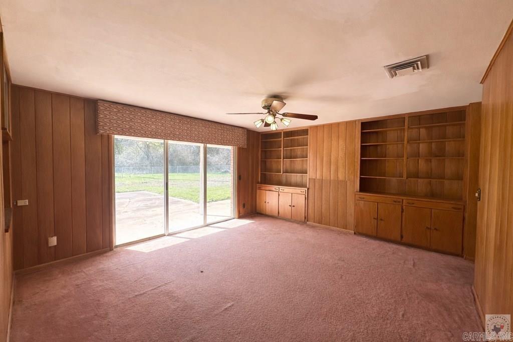 1408 E Main St.  Atlanta, TX