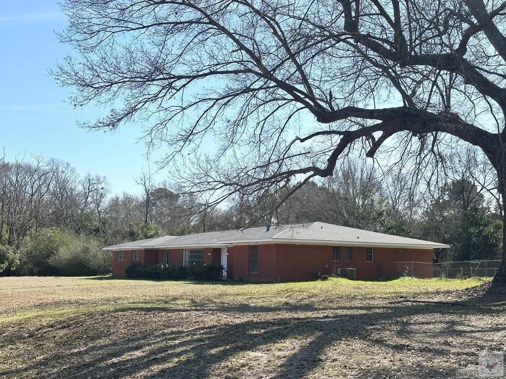 1408 E Main St.  Atlanta, TX