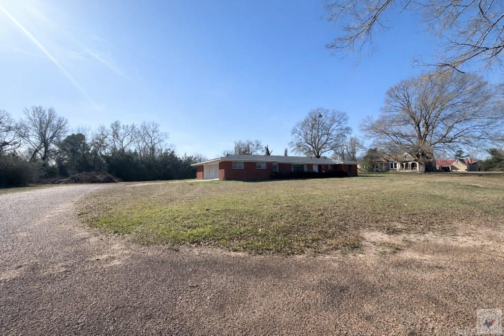 1408 E Main St.  Atlanta, TX