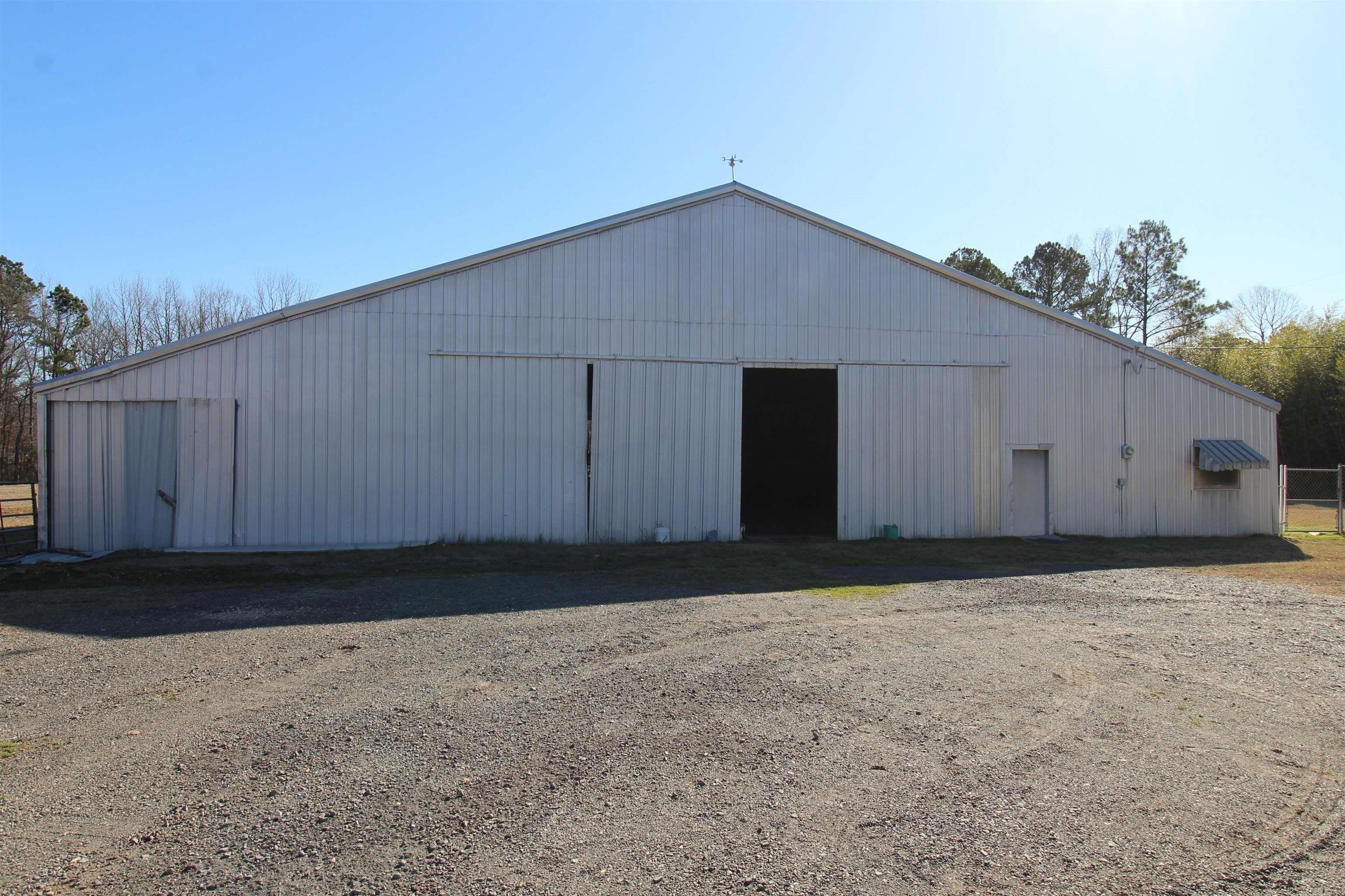 612 Sanders Dr  Redfield, AR