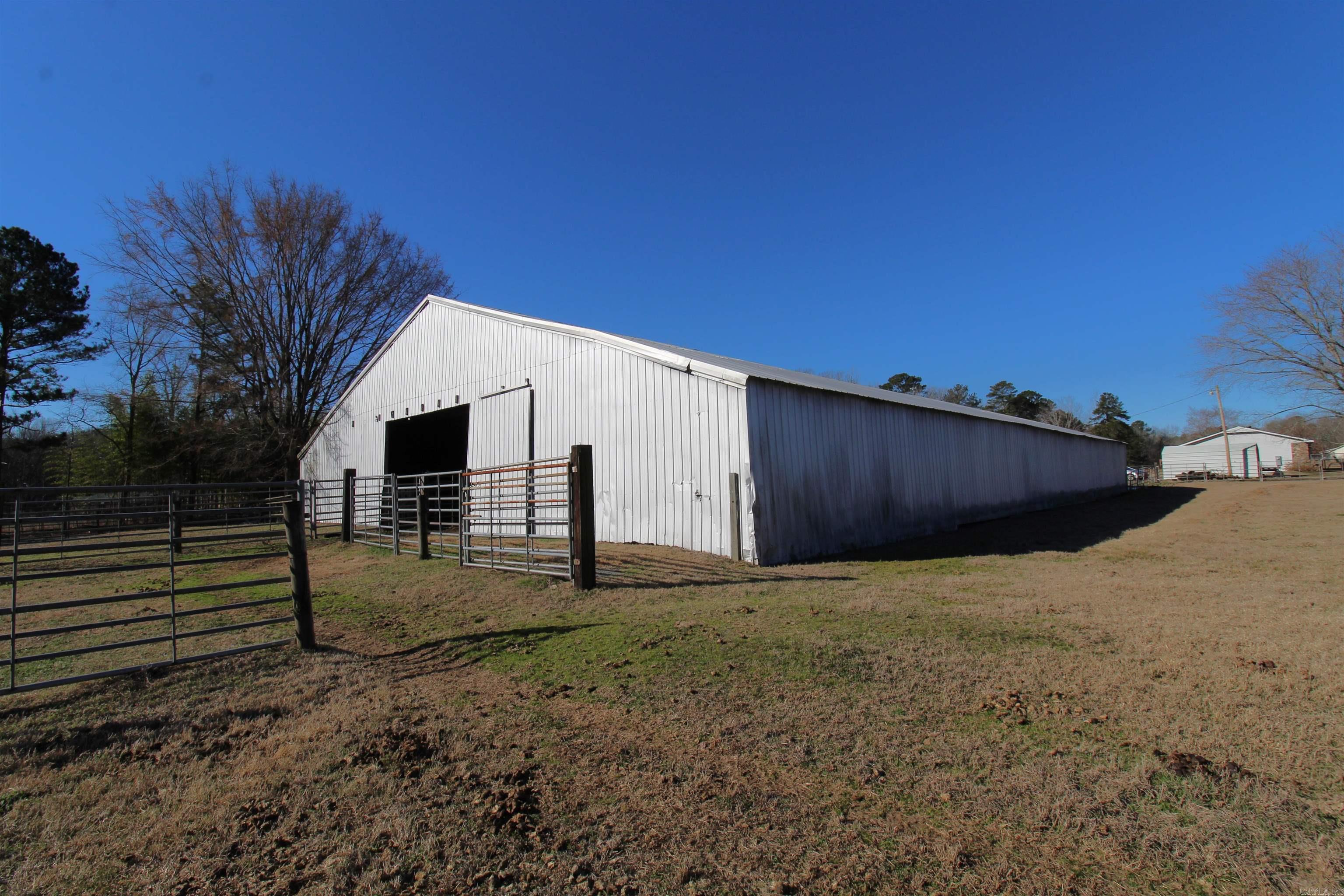 612 Sanders Dr  Redfield, AR