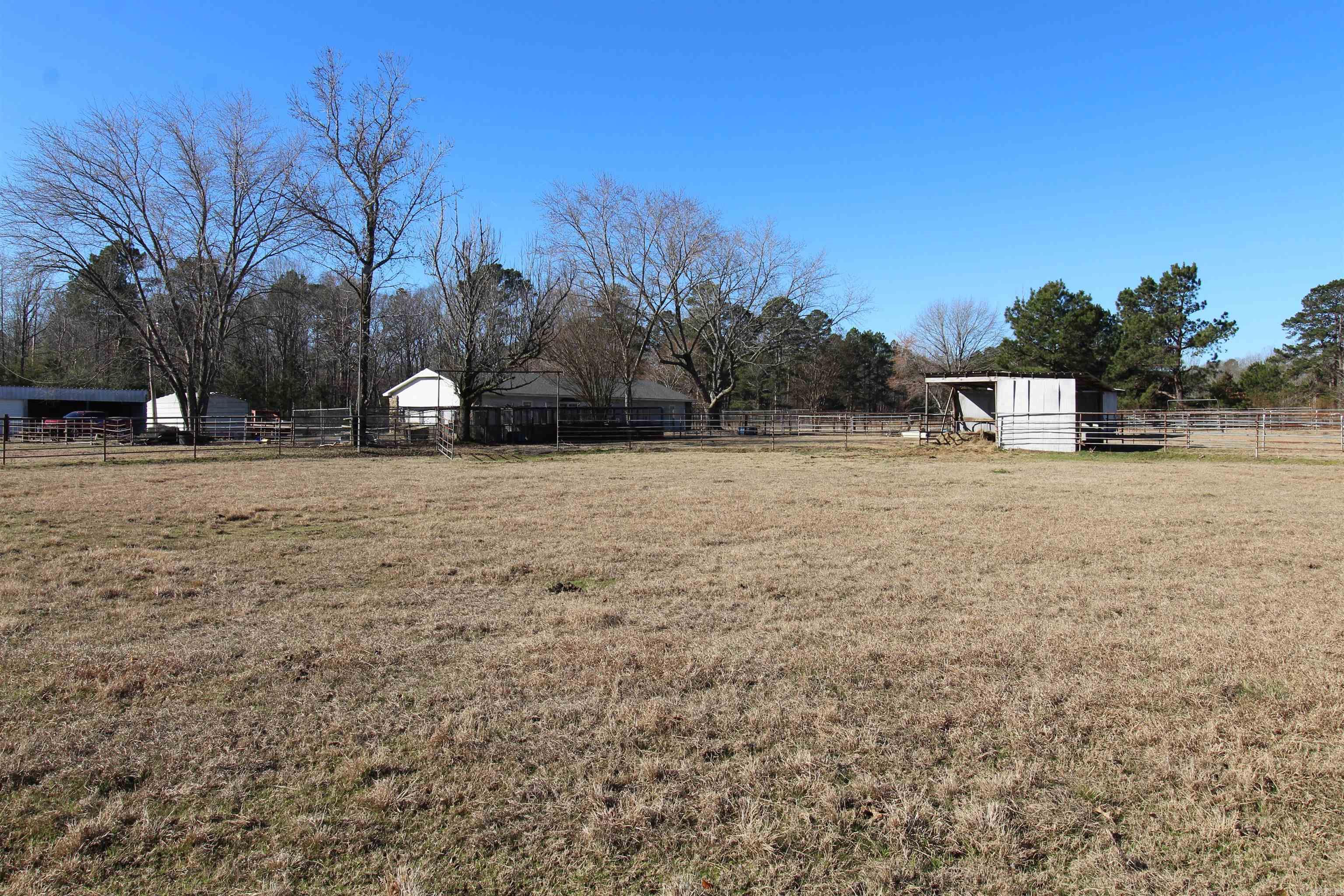 612 Sanders Dr  Redfield, AR