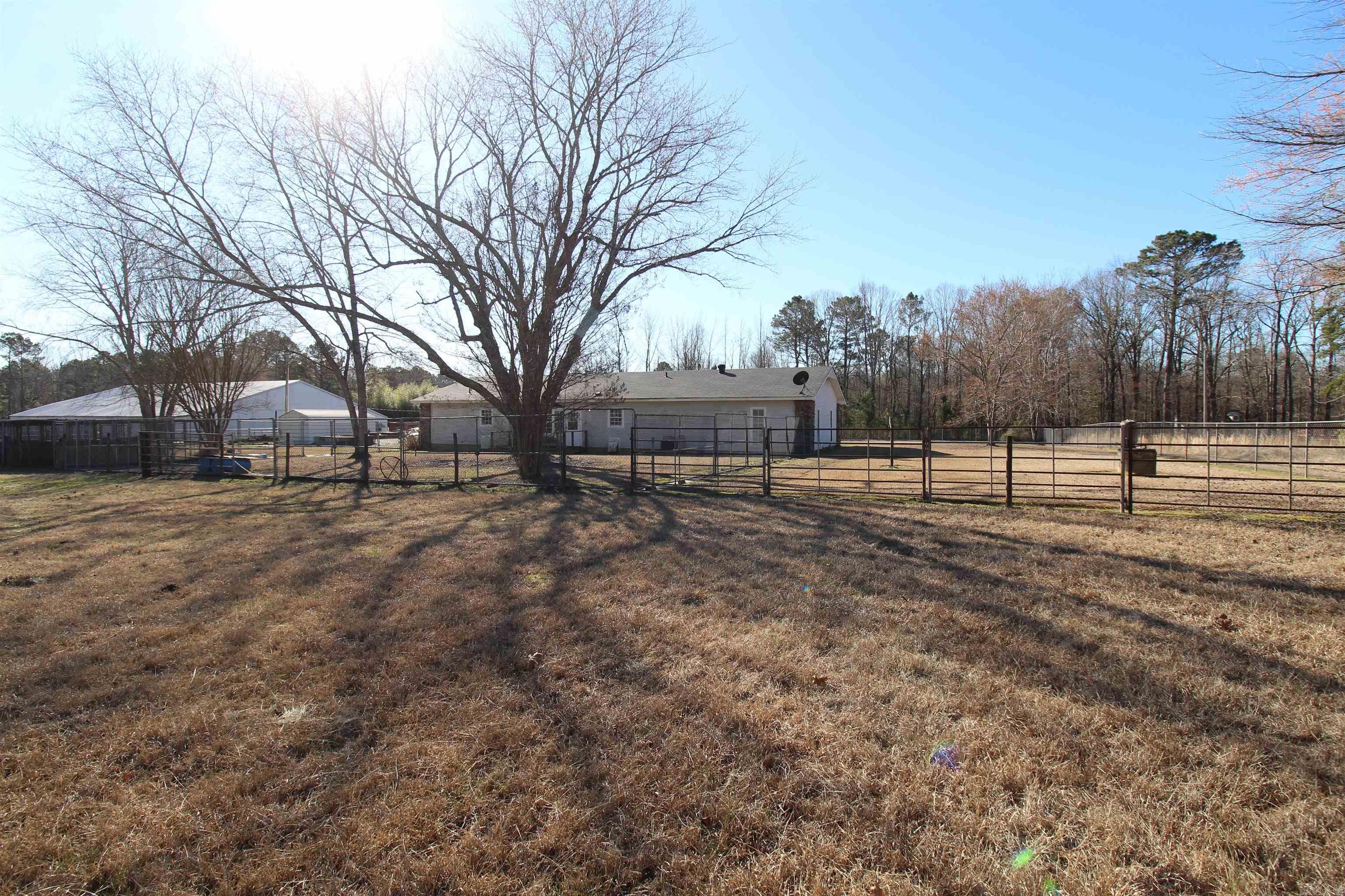 612 Sanders Dr  Redfield, AR