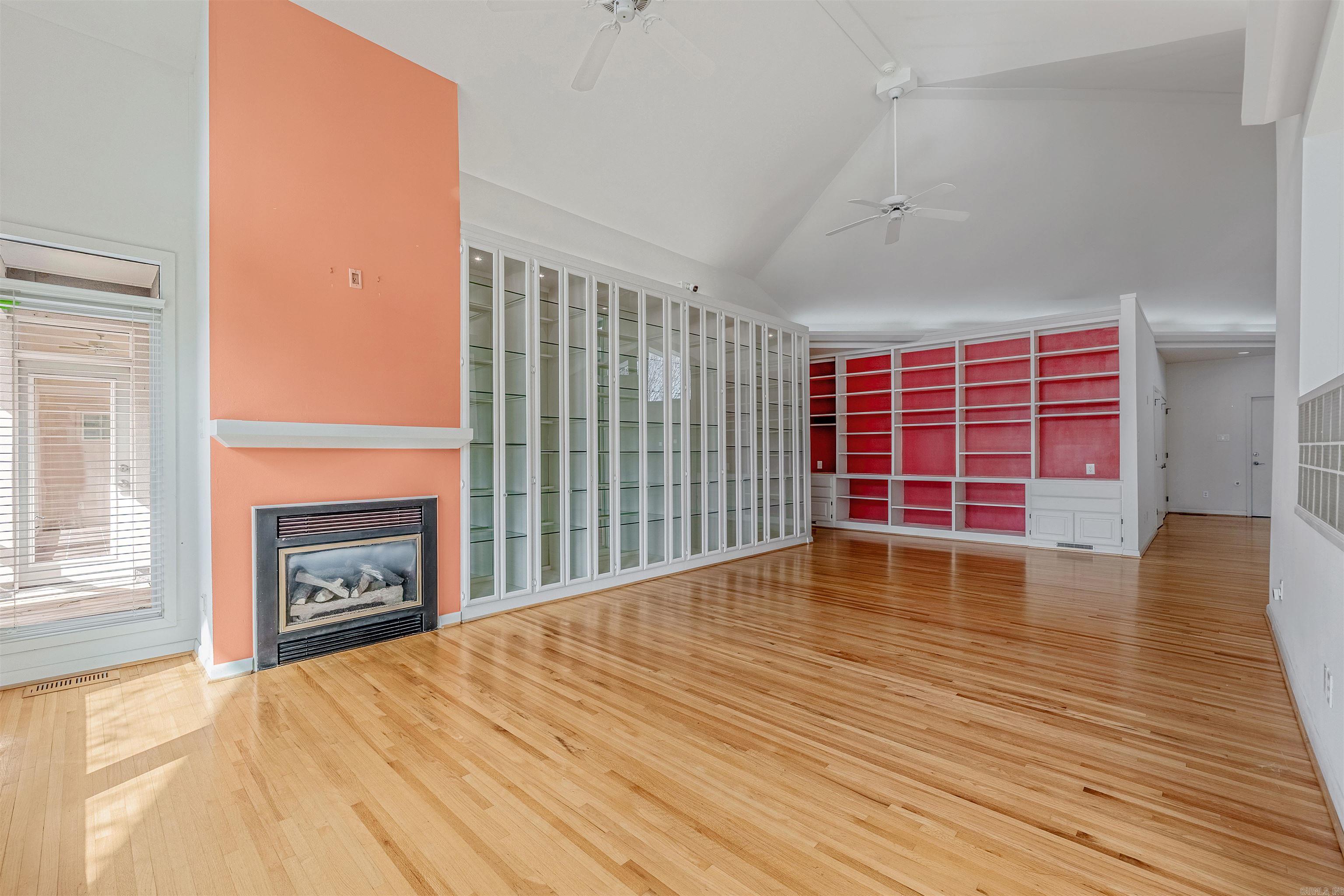 17 BREEZEWOOD  Maumelle, AR