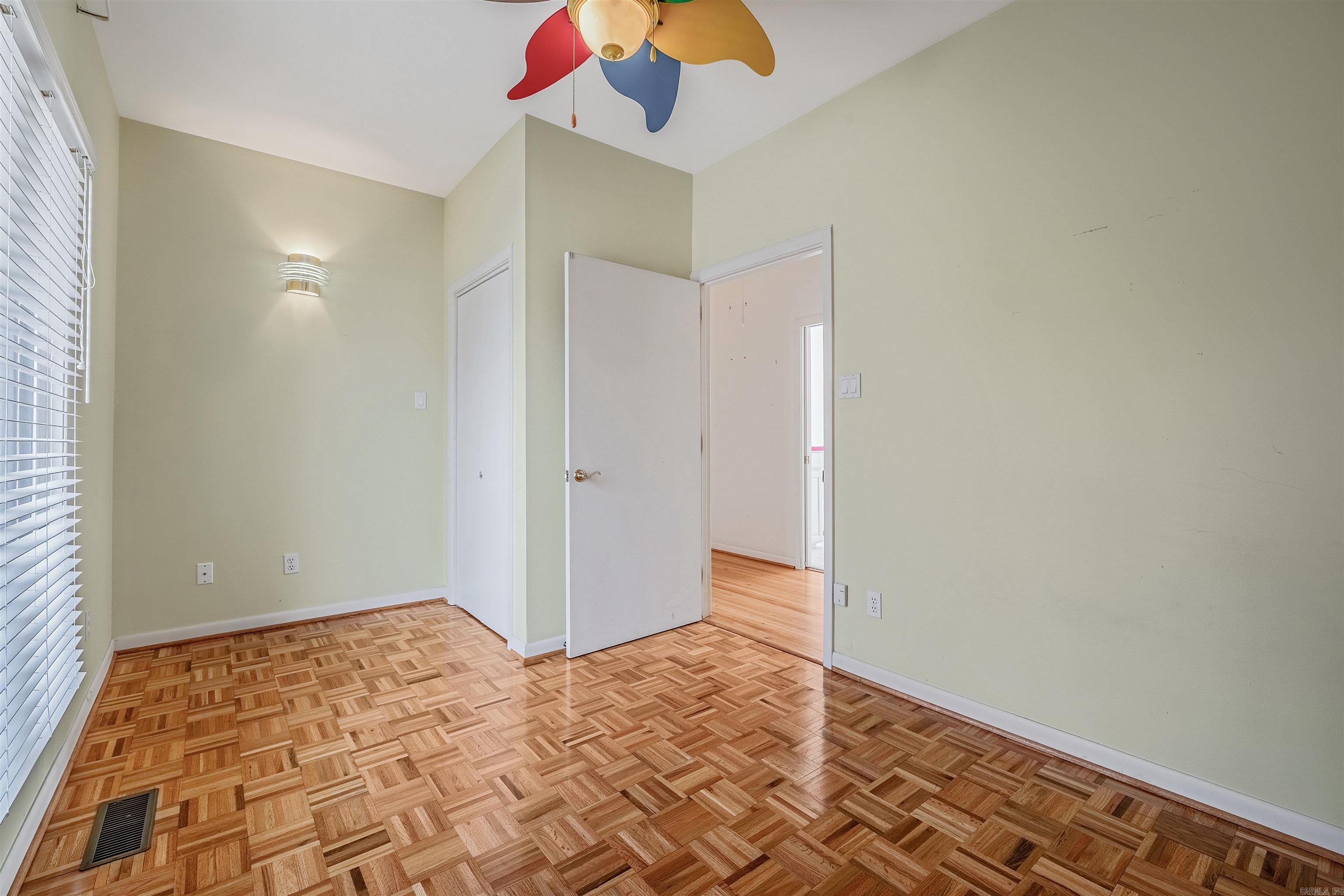 17 BREEZEWOOD  Maumelle, AR