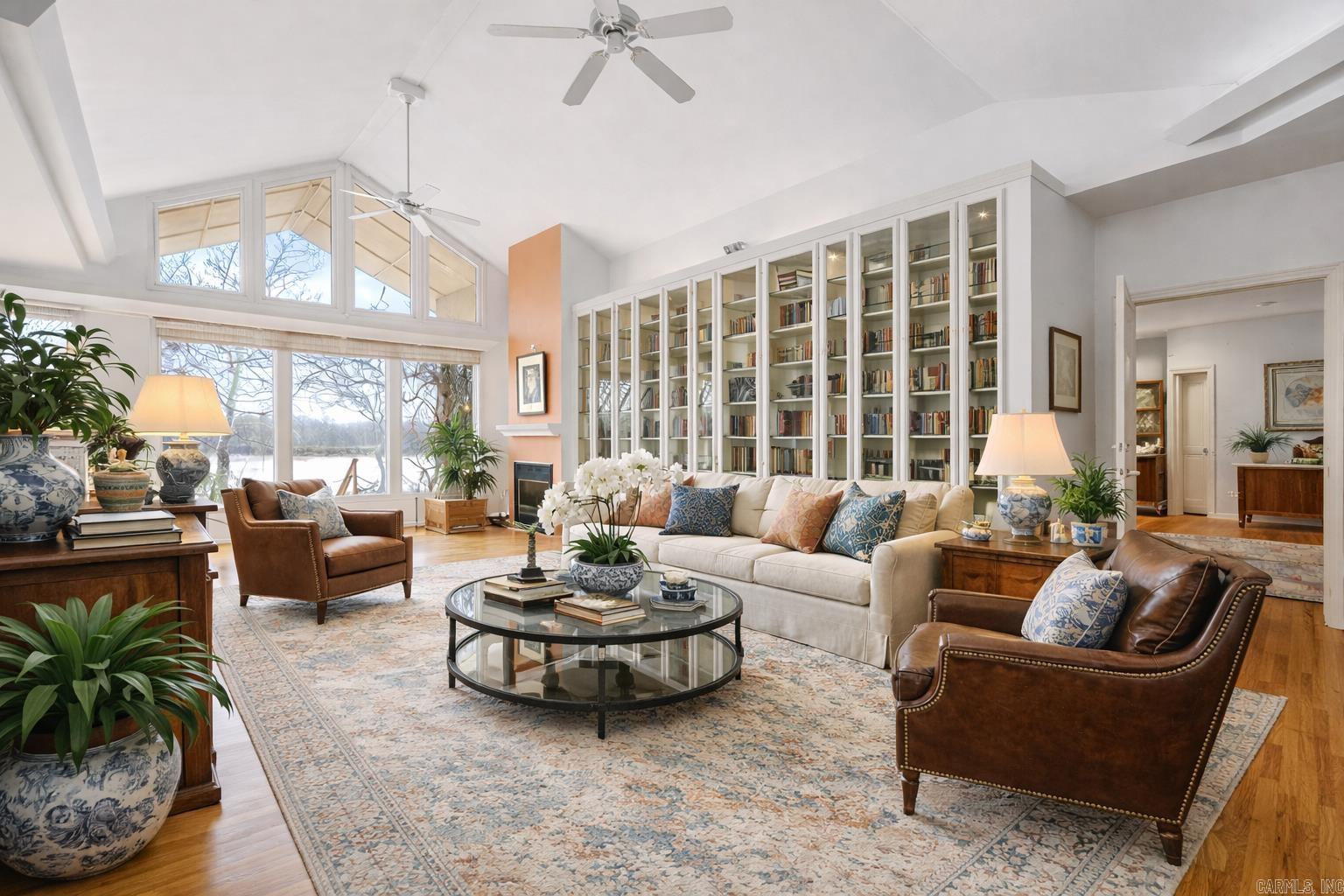 17 BREEZEWOOD  Maumelle, AR