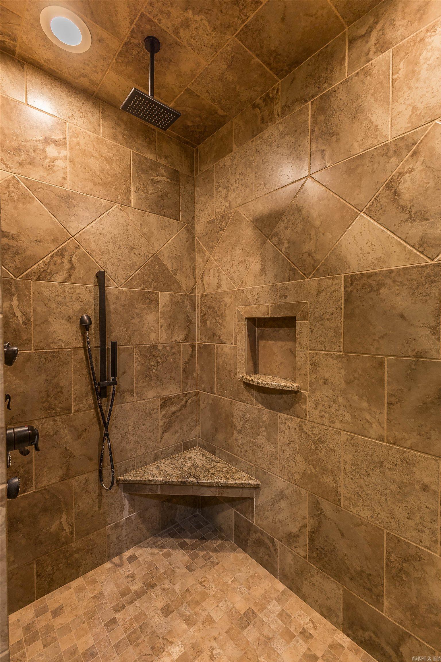 302 W Main St  Emerson, AR