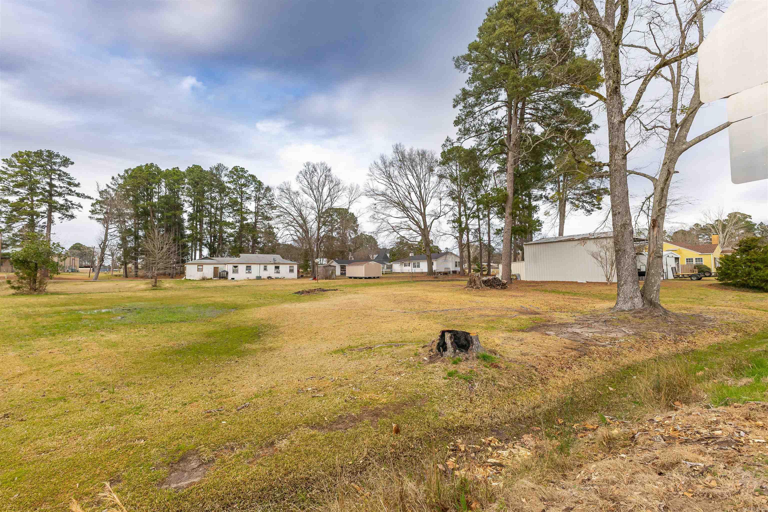 302 W Main St  Emerson, AR