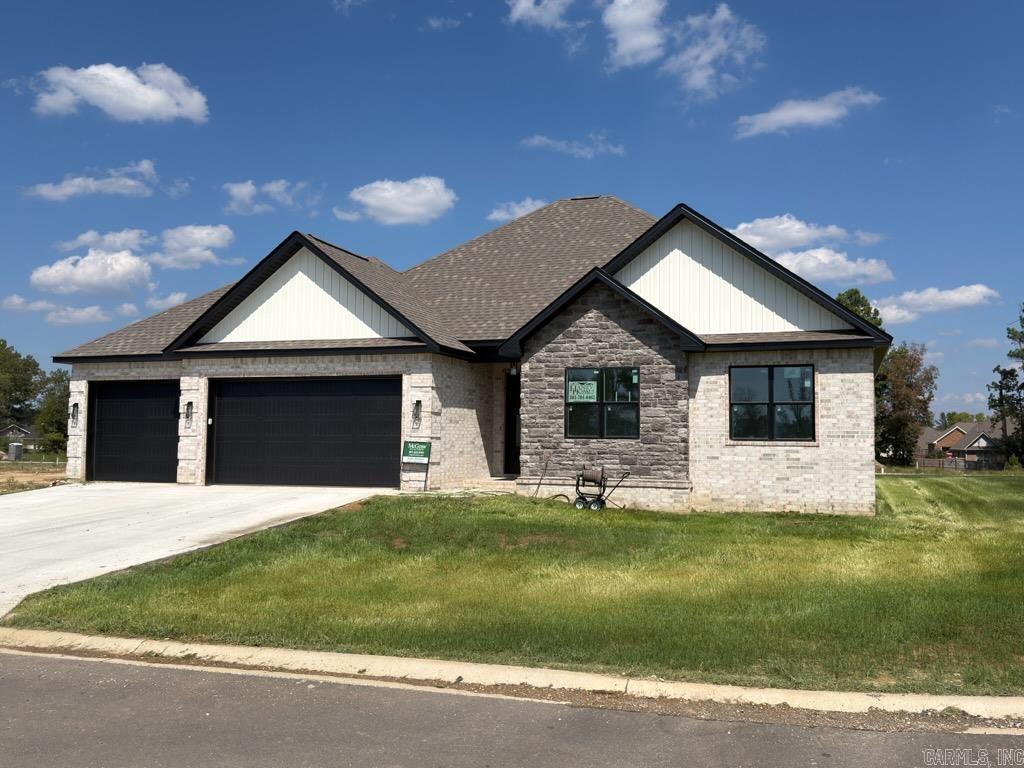 155 Riverstone  Hot Springs, AR