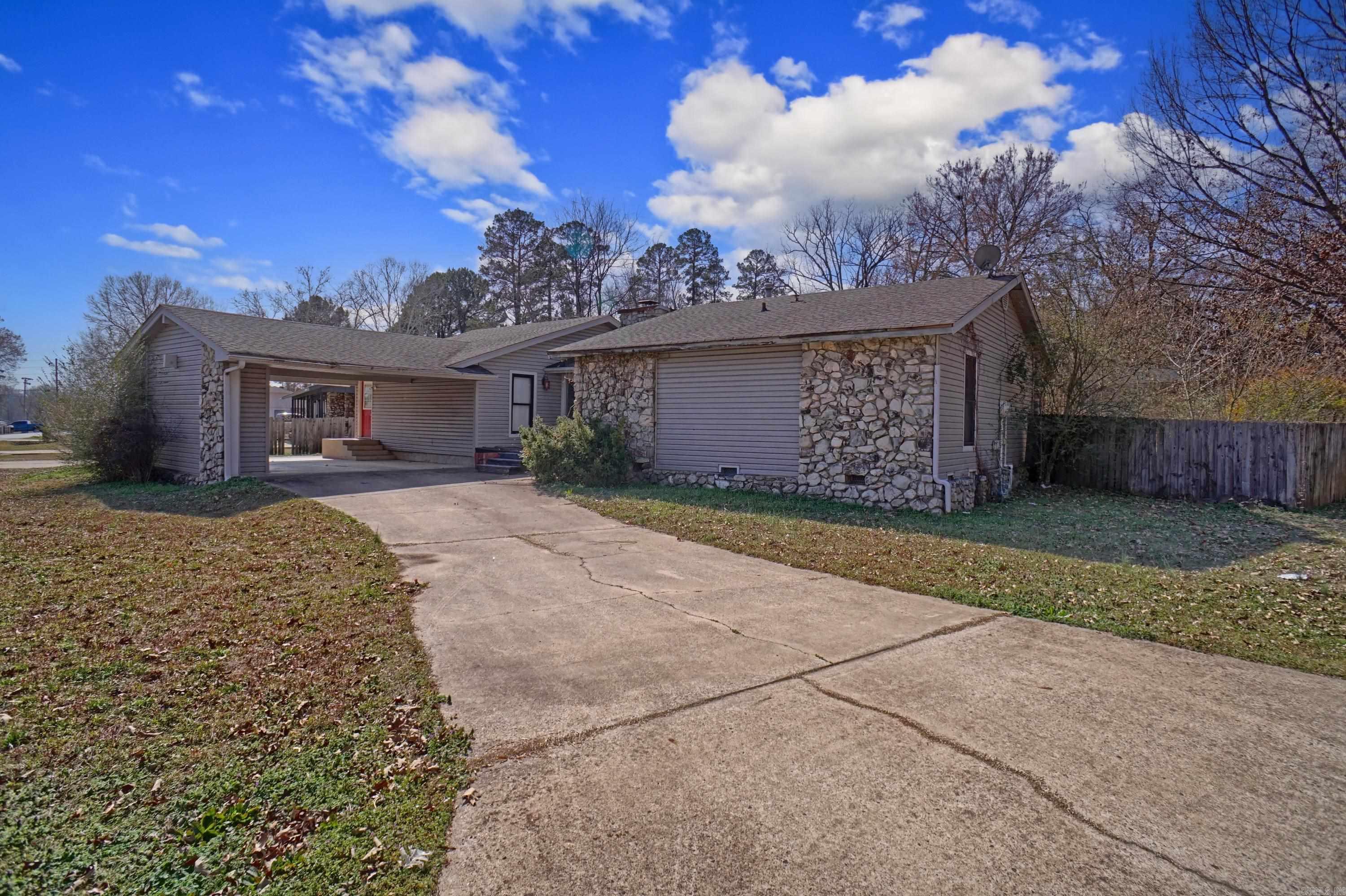 941 Ezell  Perryville, AR