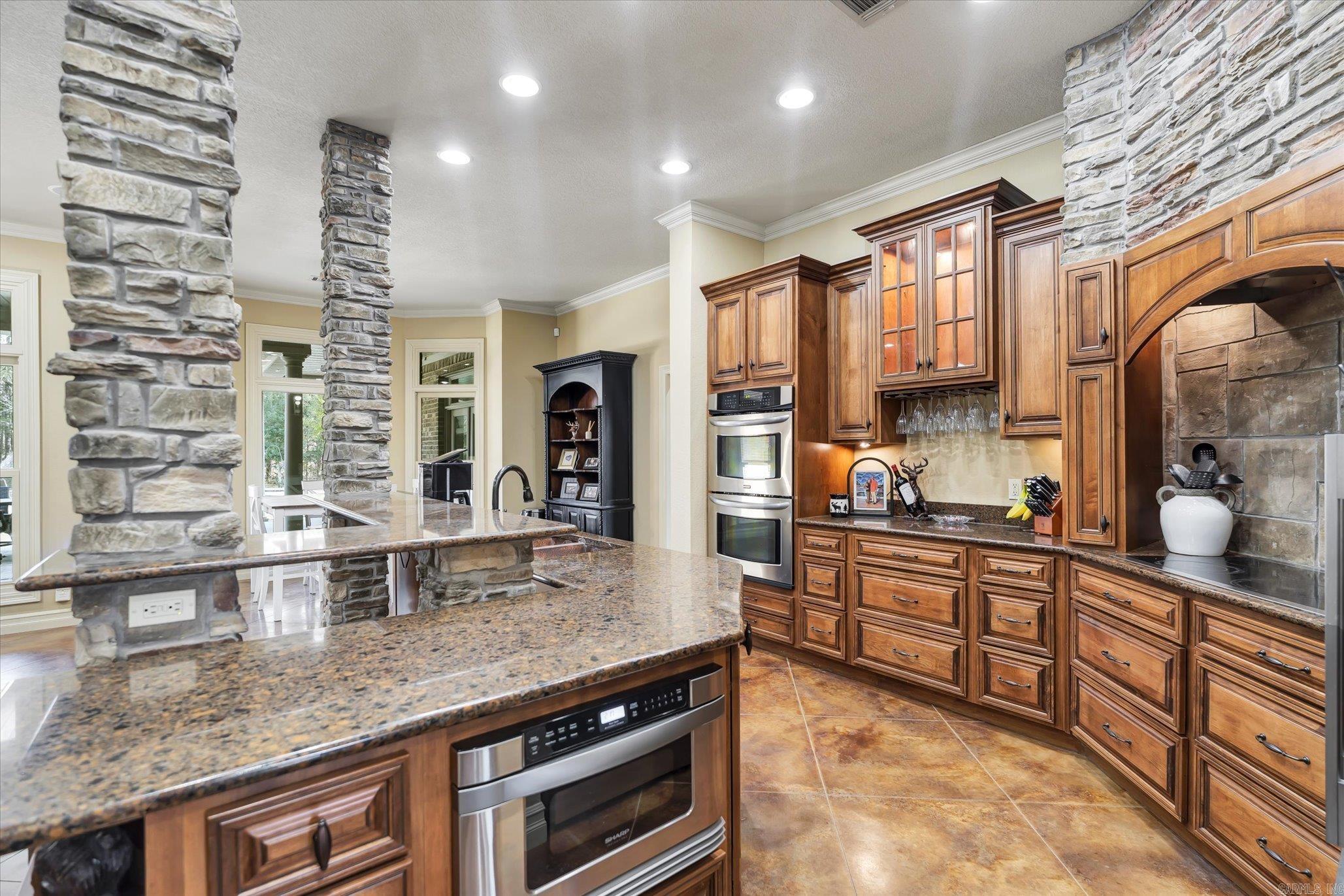 408 Huntcliff Drive  Jonesboro, AR