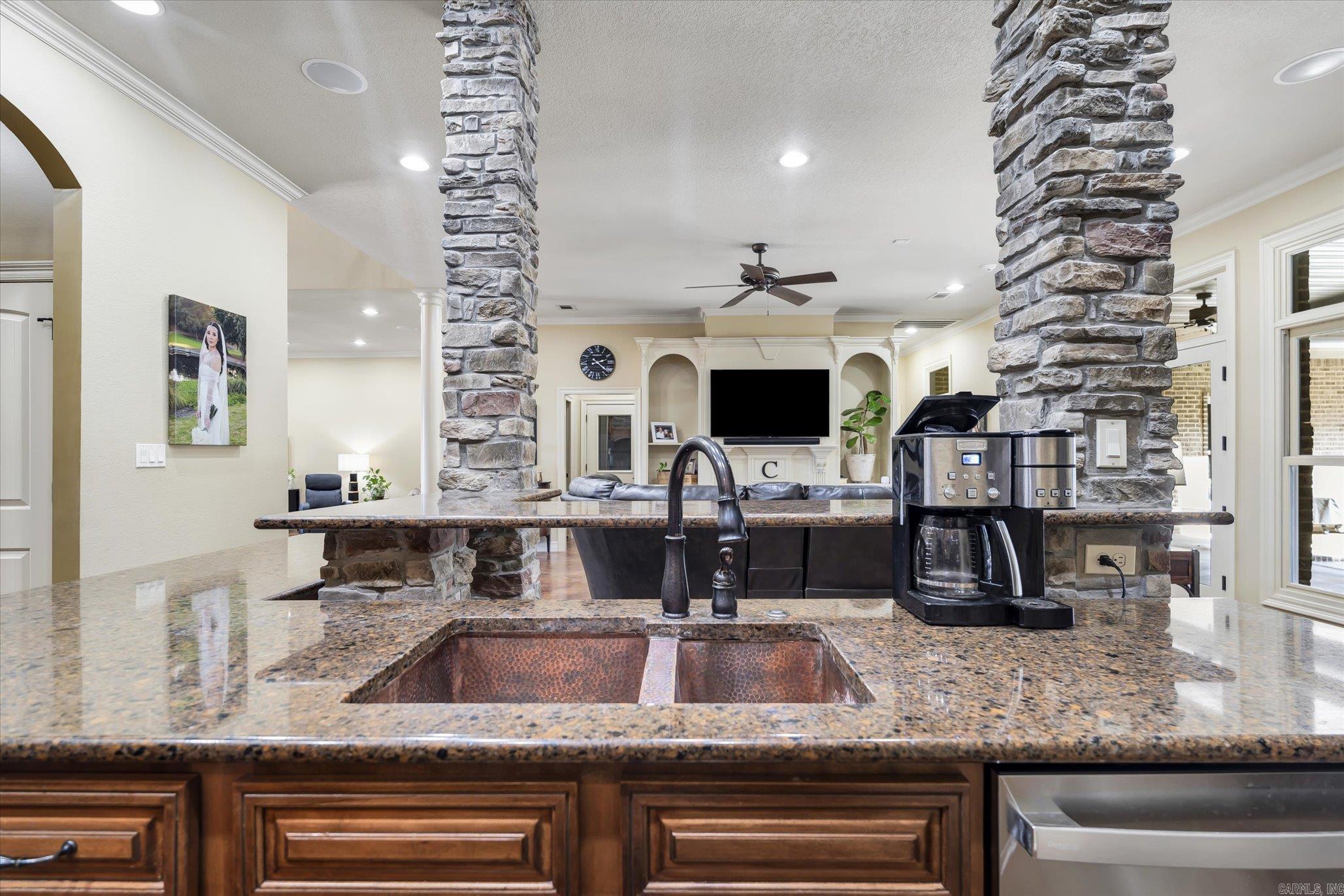 408 Huntcliff Drive  Jonesboro, AR