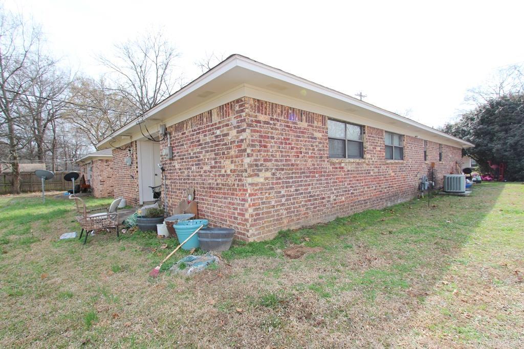 Oliver-Bradley (3 Duplexes) 6A-6B Bradley Circle Conway, AR