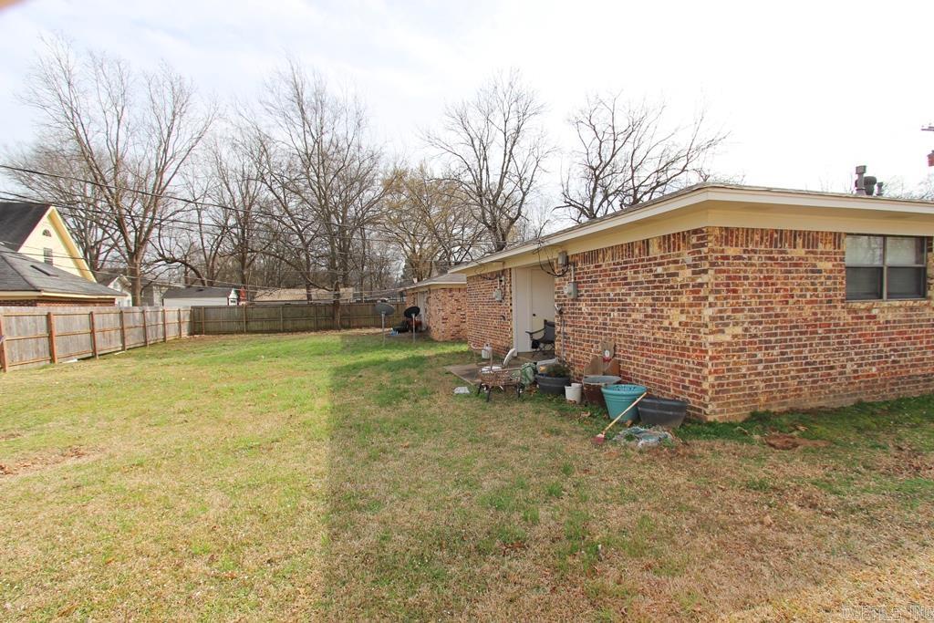 Oliver-Bradley (3 Duplexes) 6A-6B Bradley Circle Conway, AR