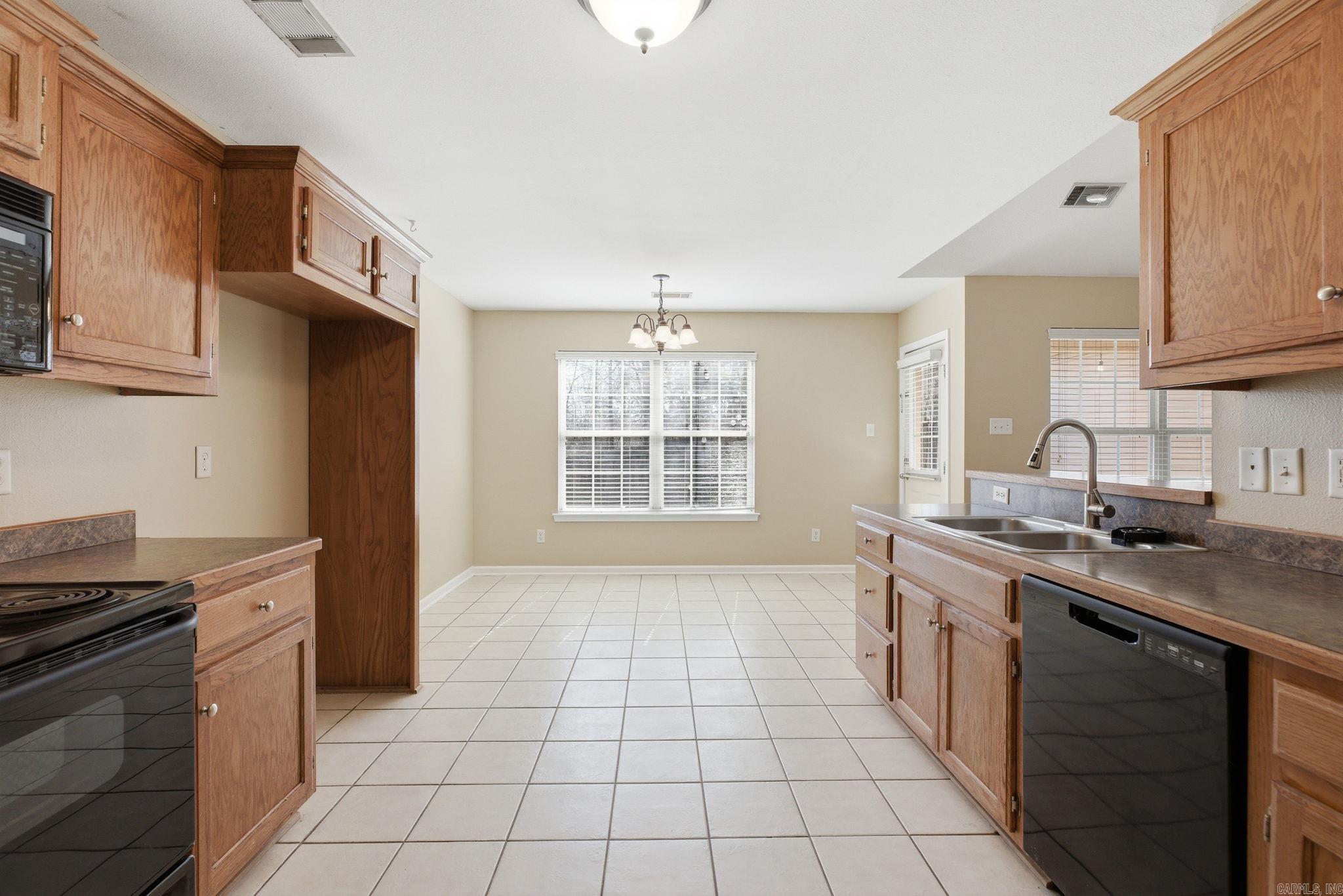 3609 Winfield Dr  Benton, AR