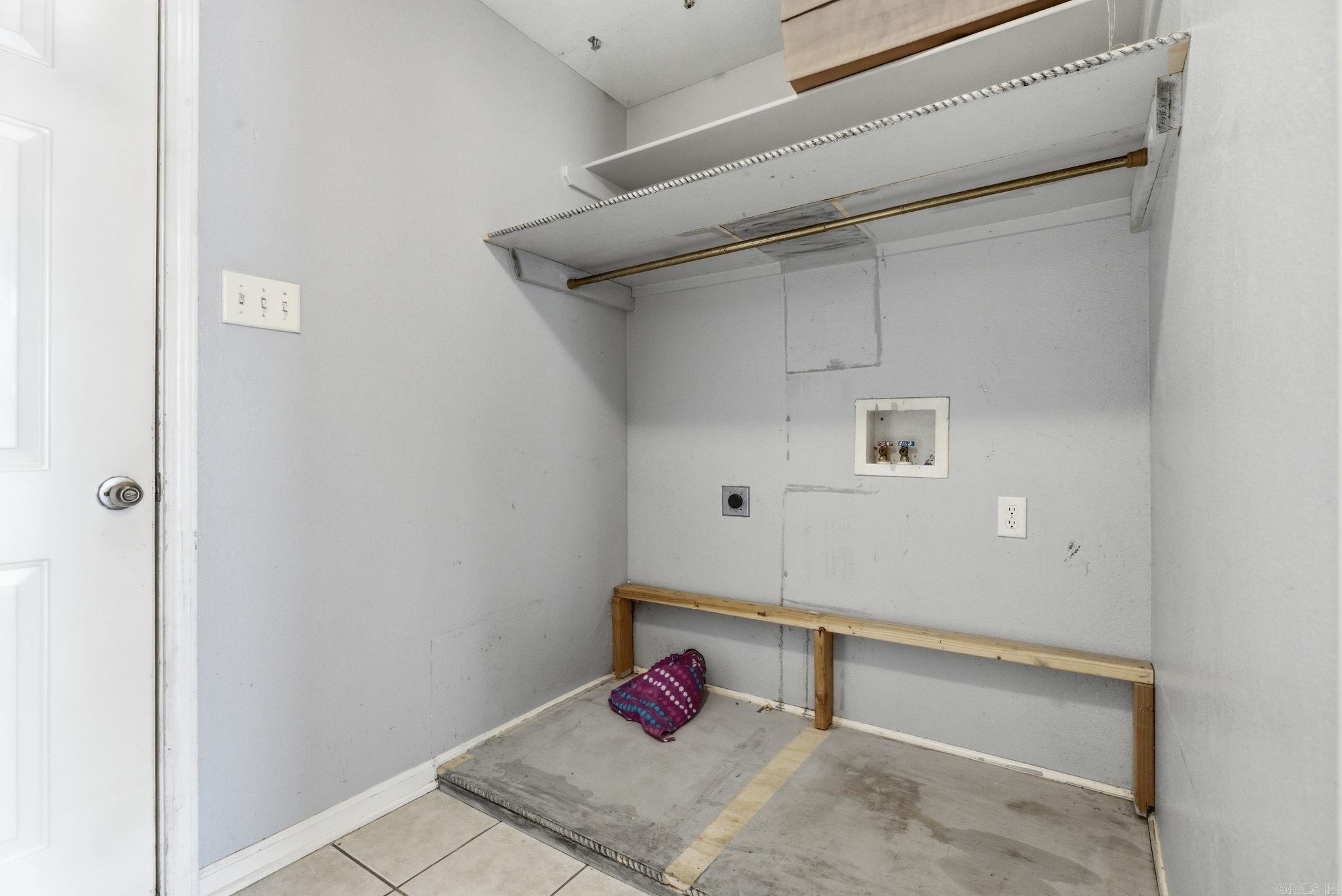 3609 Winfield Dr  Benton, AR