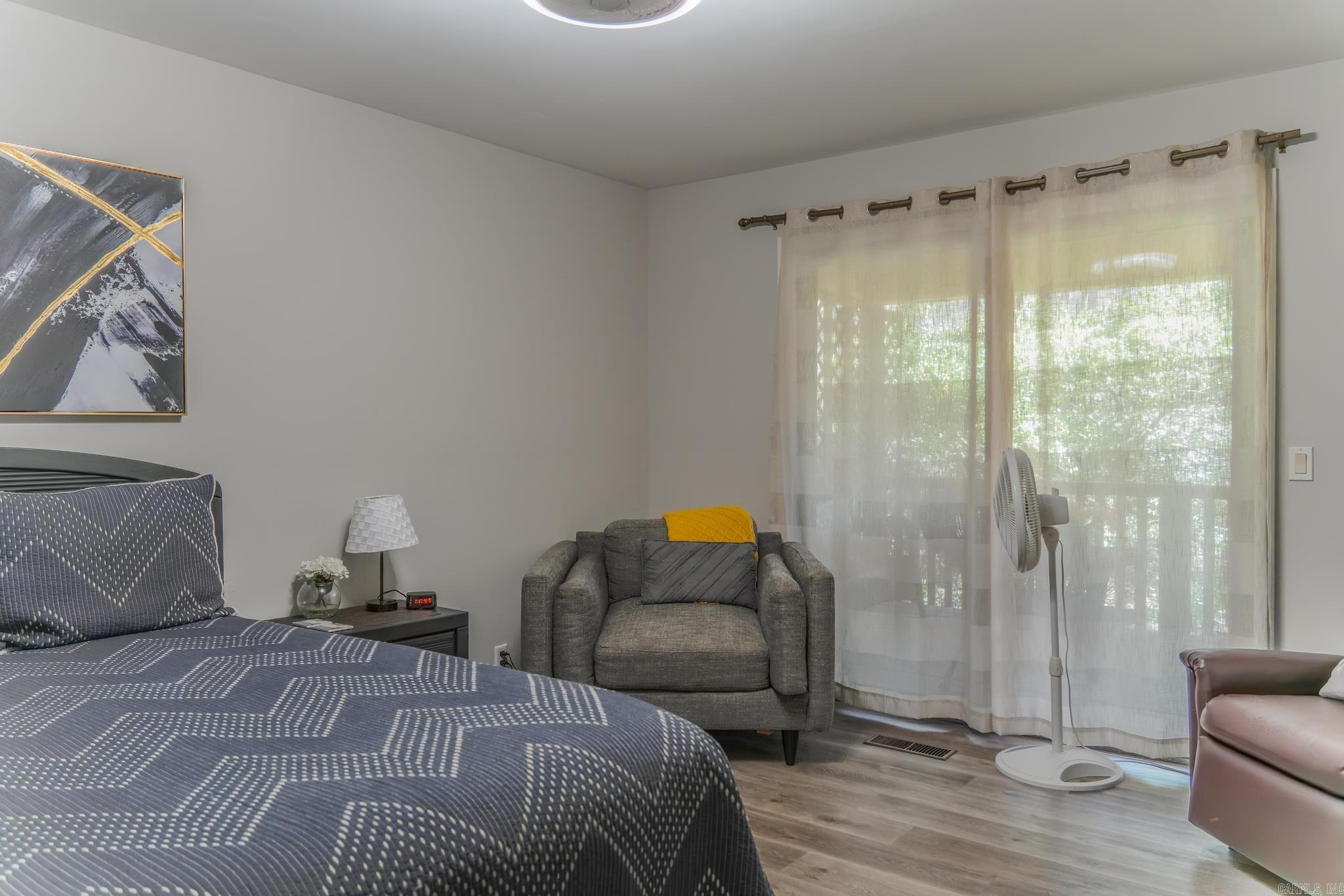 26 Reddina  Hot Springs Village, AR