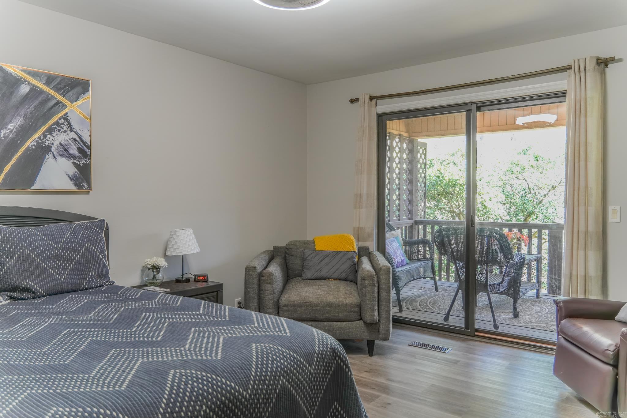 26 Reddina  Hot Springs Village, AR